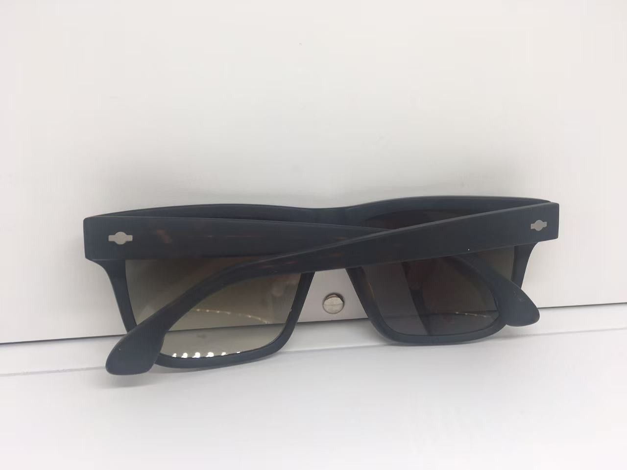 Other Oliver Gold Smith Matte Dark Tortoise Sunglasses Frame Size ONE SIZE - 9 Thumbnail