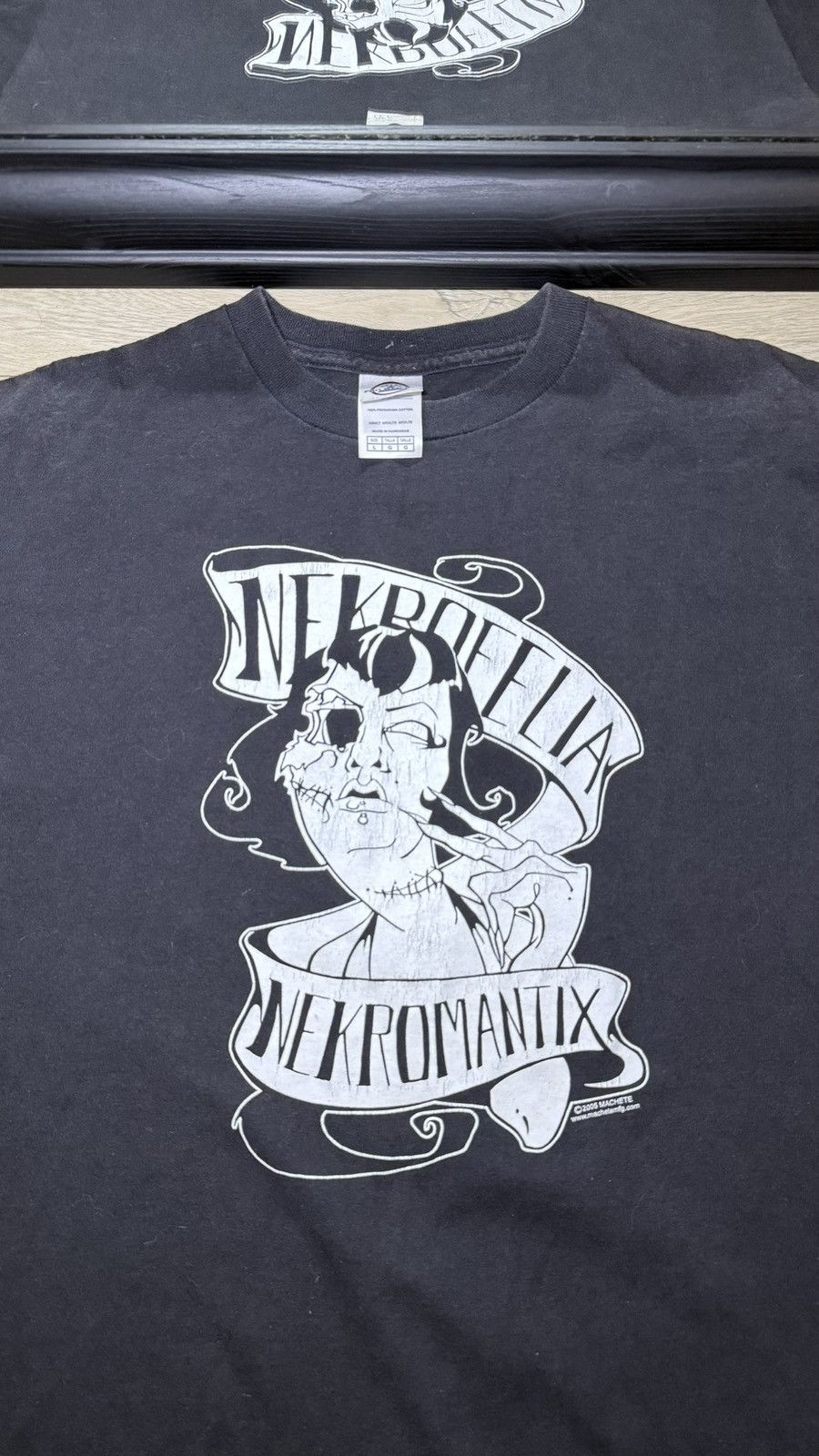 Affliction Vintage / Y2K Nekromantiks Women Smoking Band Shirt Size US L / EU 52-54 / 3 - 2 Thumbnail
