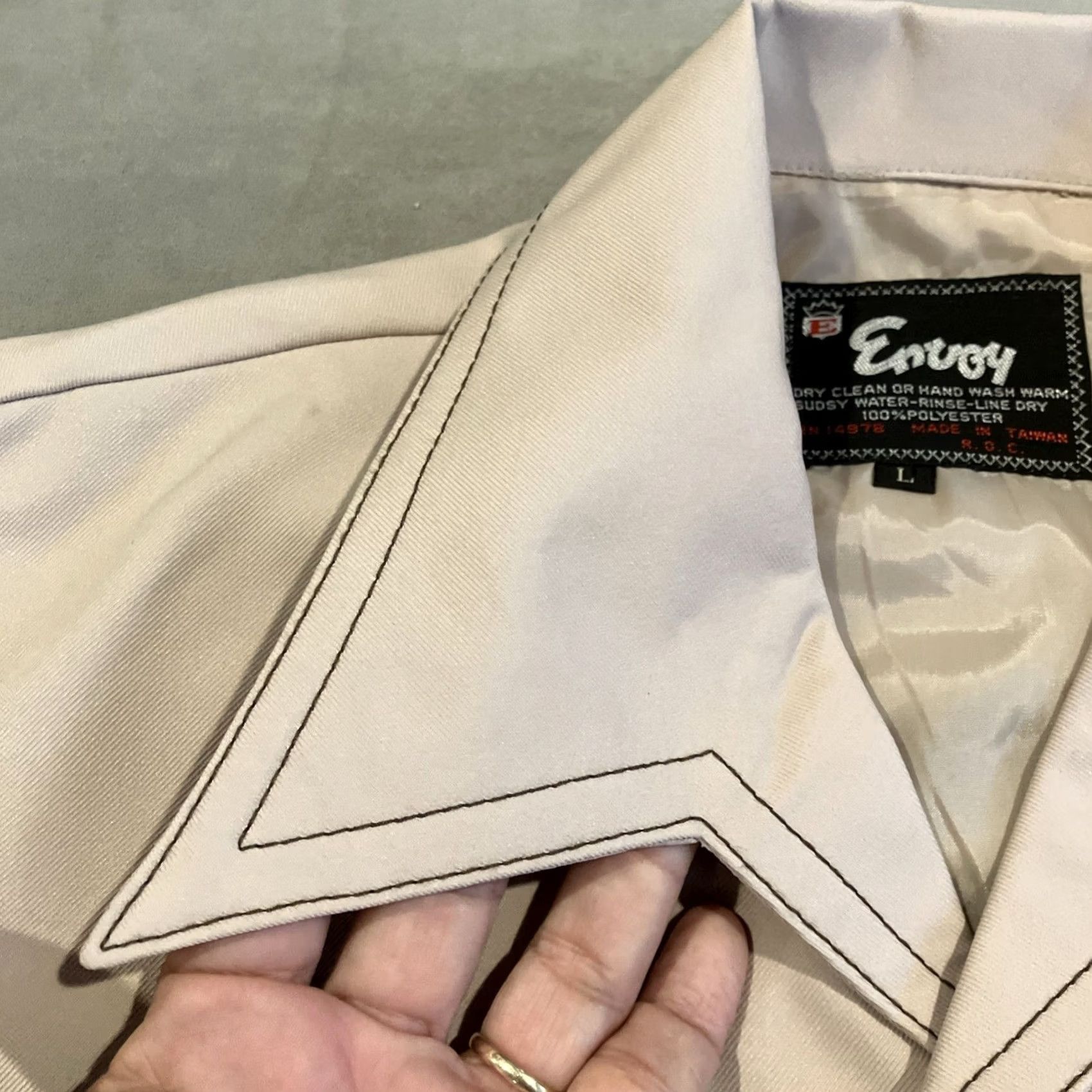 Vintage VINTAGE Envoy Military / Safari Khaki Polyester Jacket Men's Large Button-Up Collared 70s Western Cowboy Retro Size US L / EU 52-54 / 3 - 3 Thumbnail