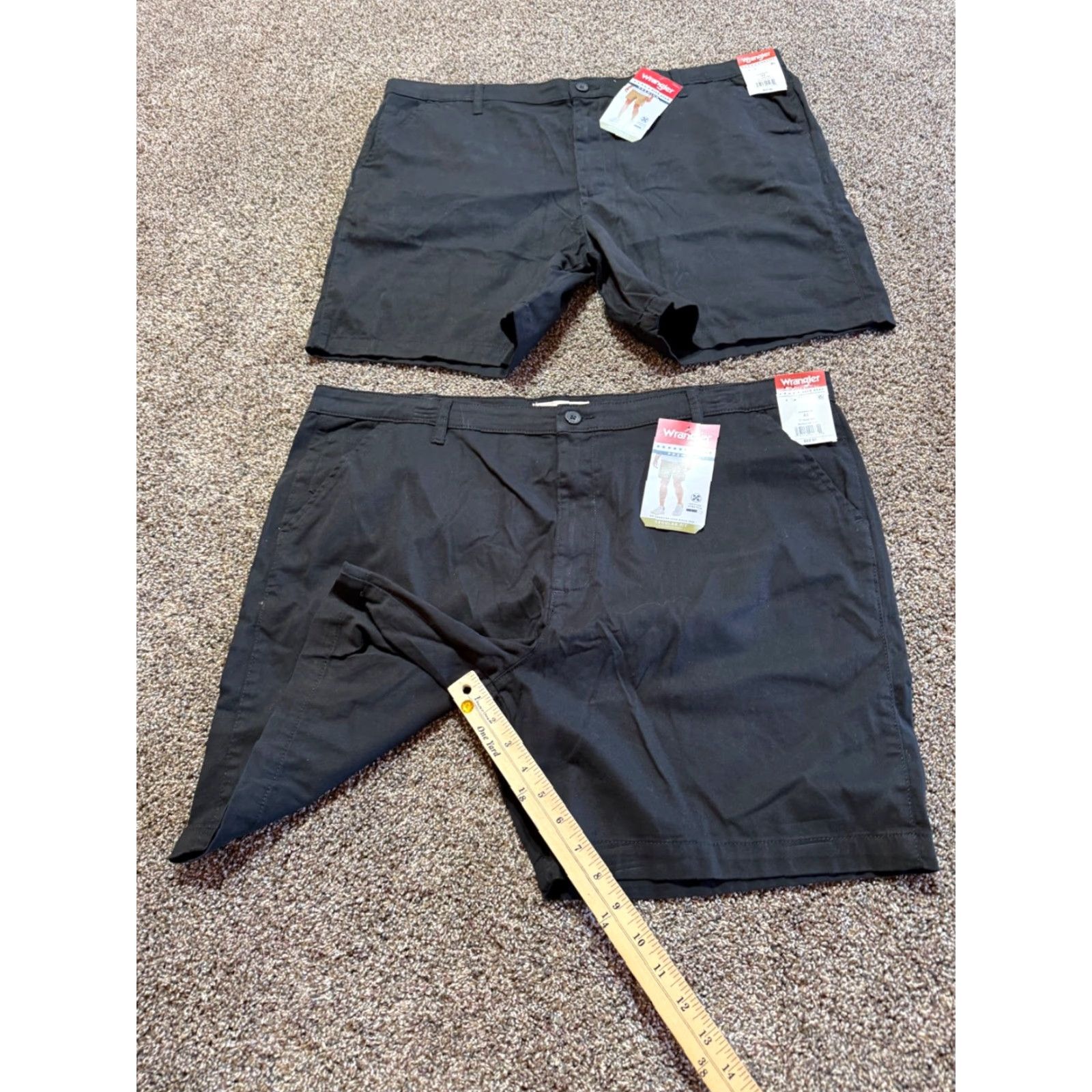 Wrangler Wrangler Mens Shorts 42 7" Inseam Black Flat Front Flex Stretch NEW TAGS LOT OF 2 Size US 42 / EU 58 - 4 Thumbnail