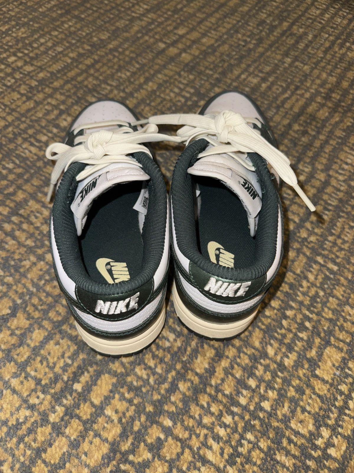 Nike Nike Dunk Low Vintage Green Size US 6.5 / IT 36.5 - 3 Thumbnail