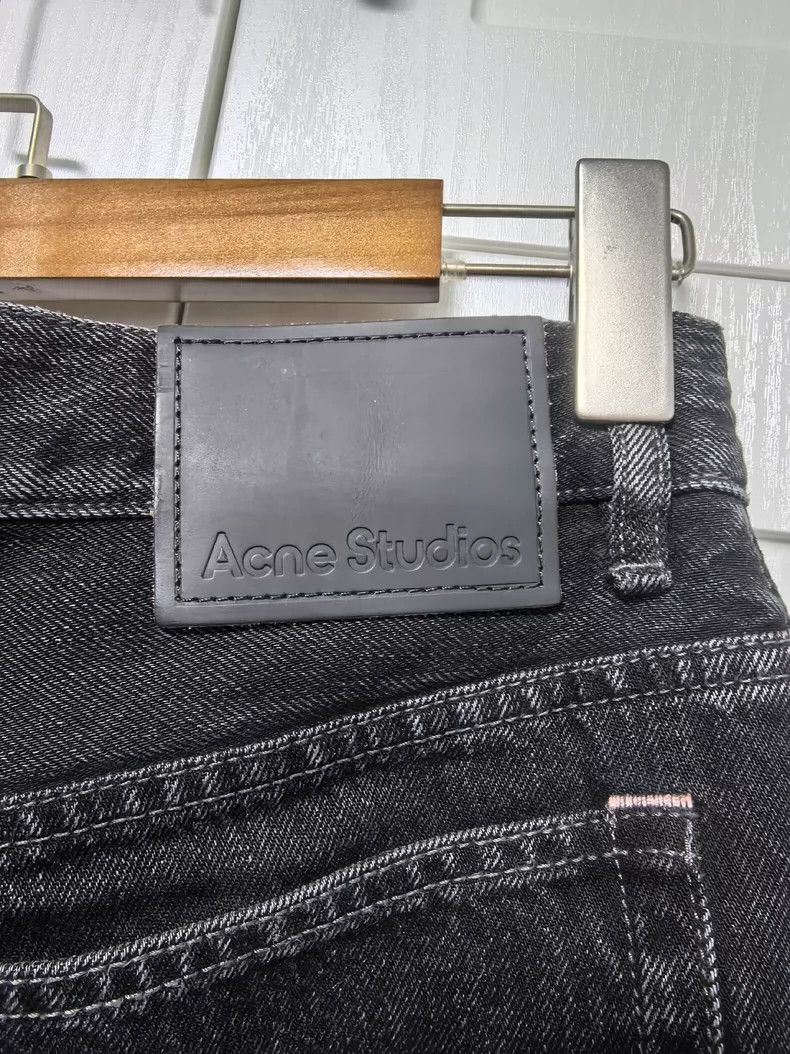 Acne Studios Acne studios Black wash jeans 2502-Nextarrow Size US 32 / EU 48 - 5 Thumbnail