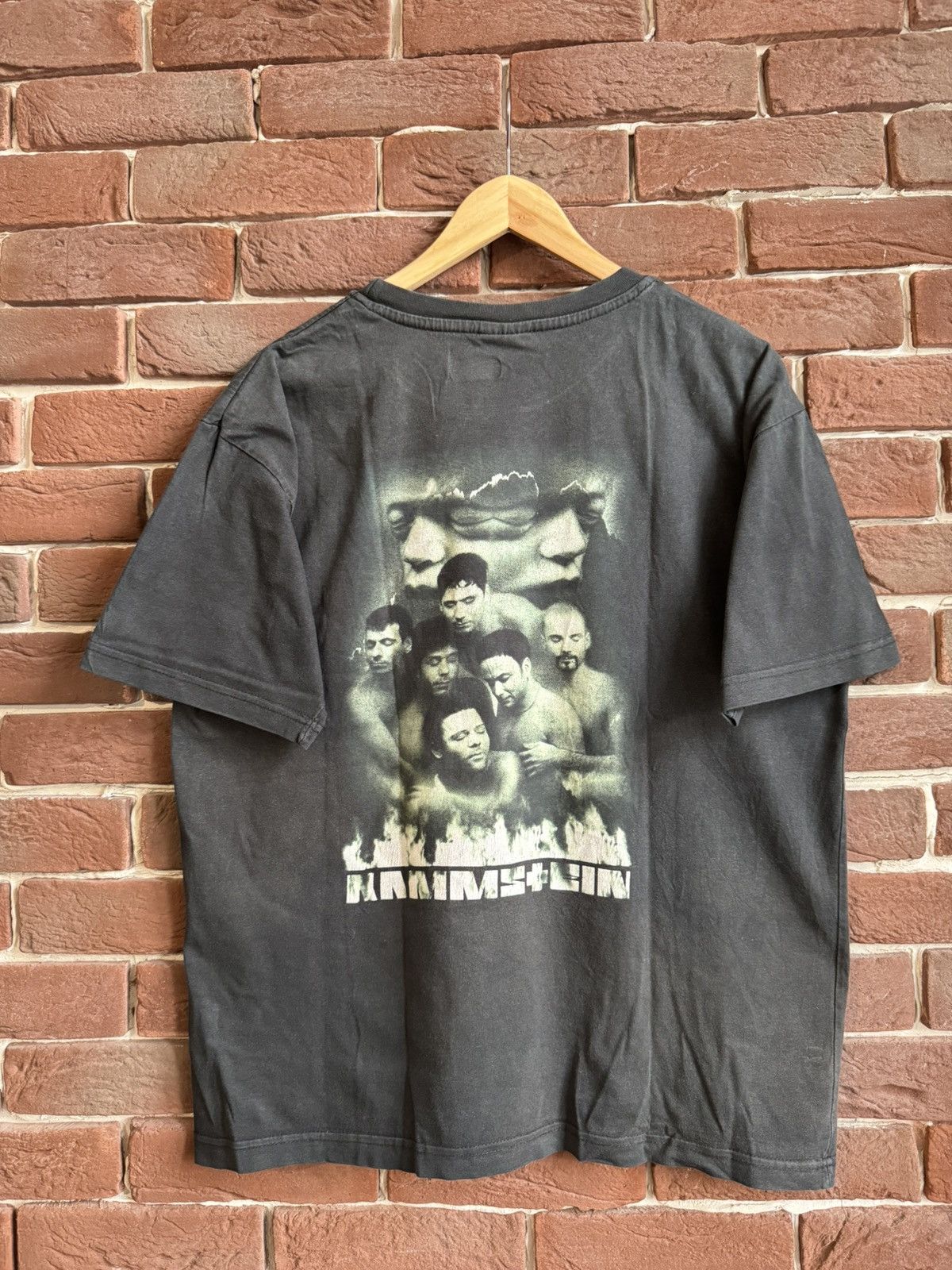 Band Tees Rammstein Mutter Vintage 00s Metal Band Tee Rare Hype Size US L / EU 52-54 / 3 - 2 Thumbnail