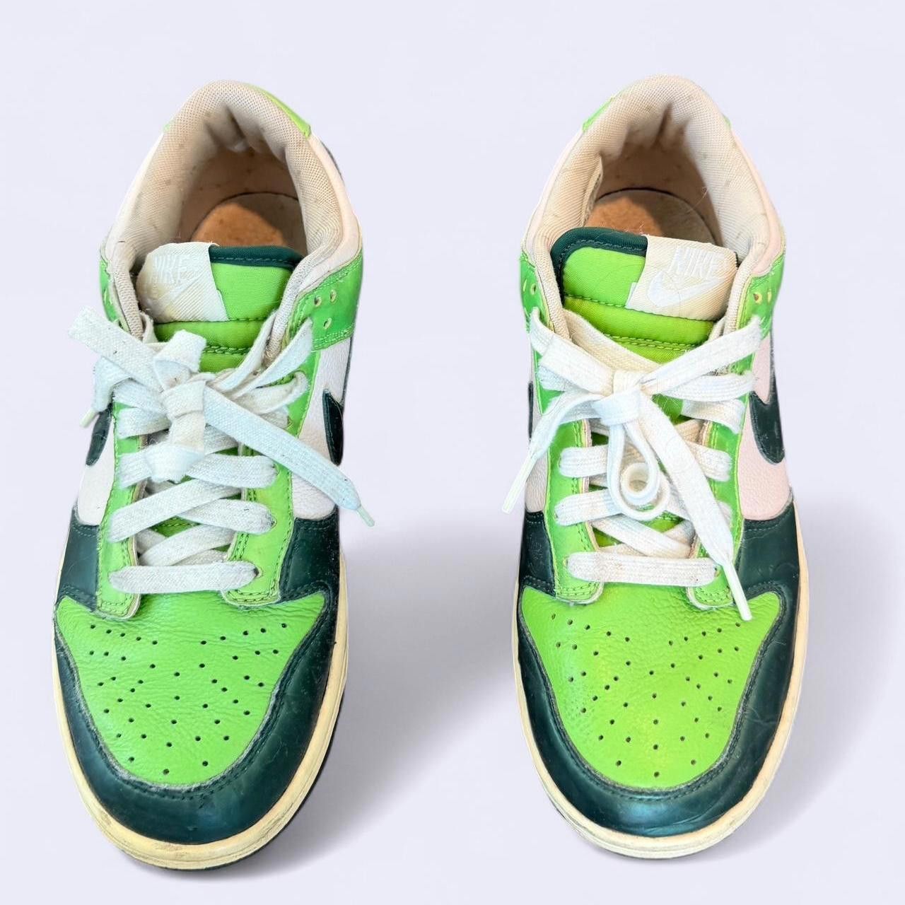 Nike Nike Women's green multi Trainers Size ONE SIZE - 3 Thumbnail