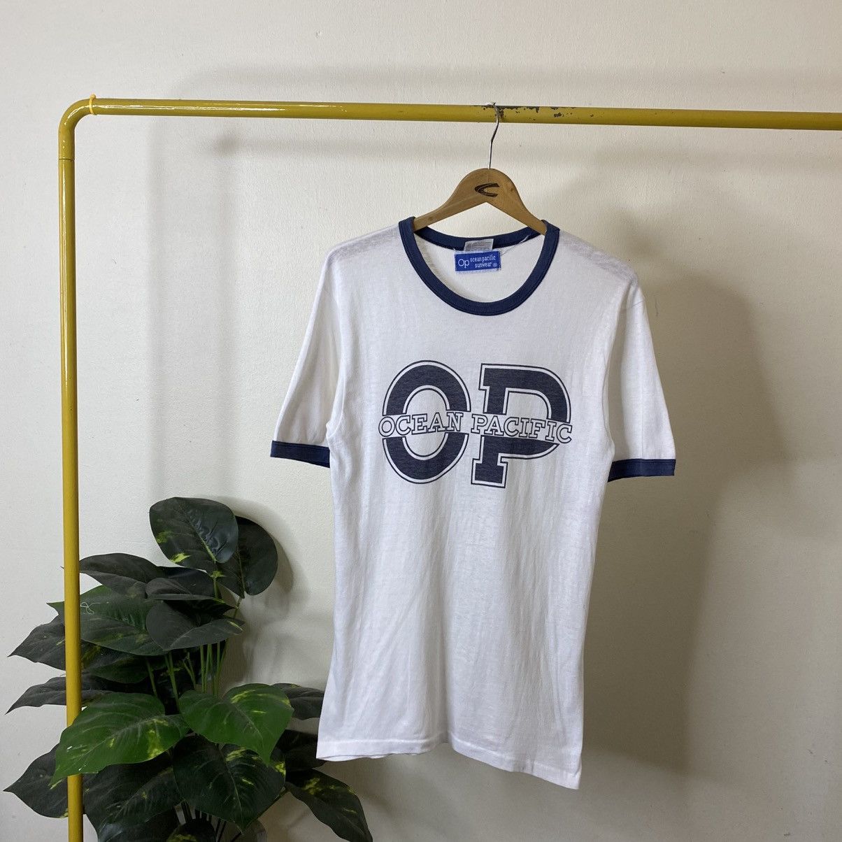 Ocean Pacific Vintage 1970s Ocean Pacific Surf Ringer T Shirt Size US S / EU 44-46 / 1 - 1 Thumbnail