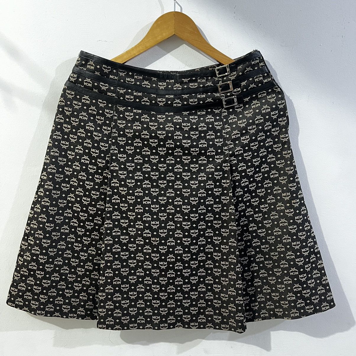 MCM × Vintage MCM Visetos Monogram Skirt Size 29" - 1 Thumbnail