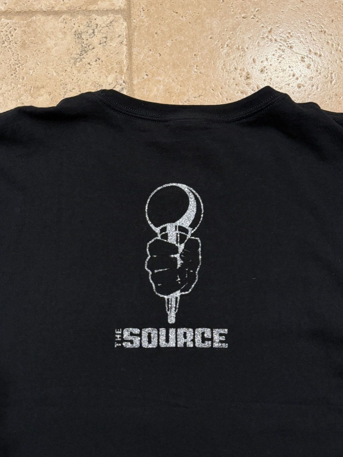 Vintage Vintage Tupac Big Face The Source Magazine Black Rap Tee Size US XXL / EU 58 / 5 - 12 Thumbnail