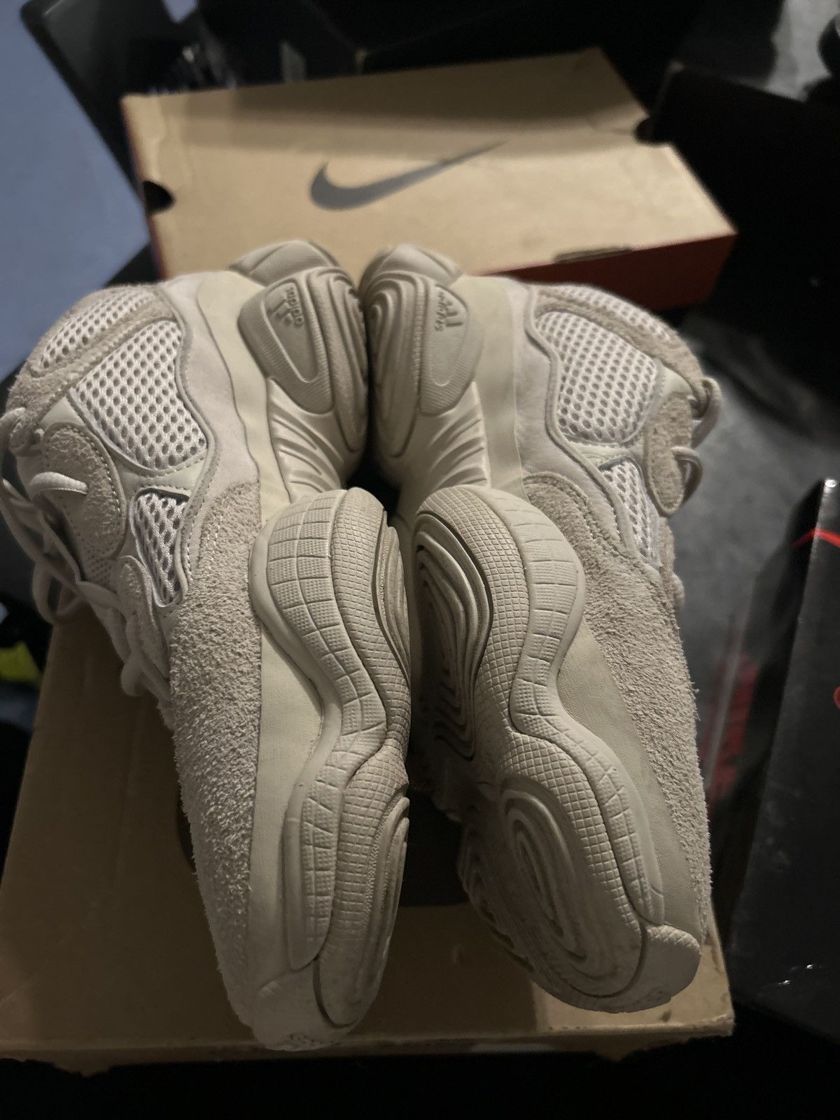 Adidas Yeezy 500 Blush size 9 Size US 9 / EU 42 - 3 Thumbnail