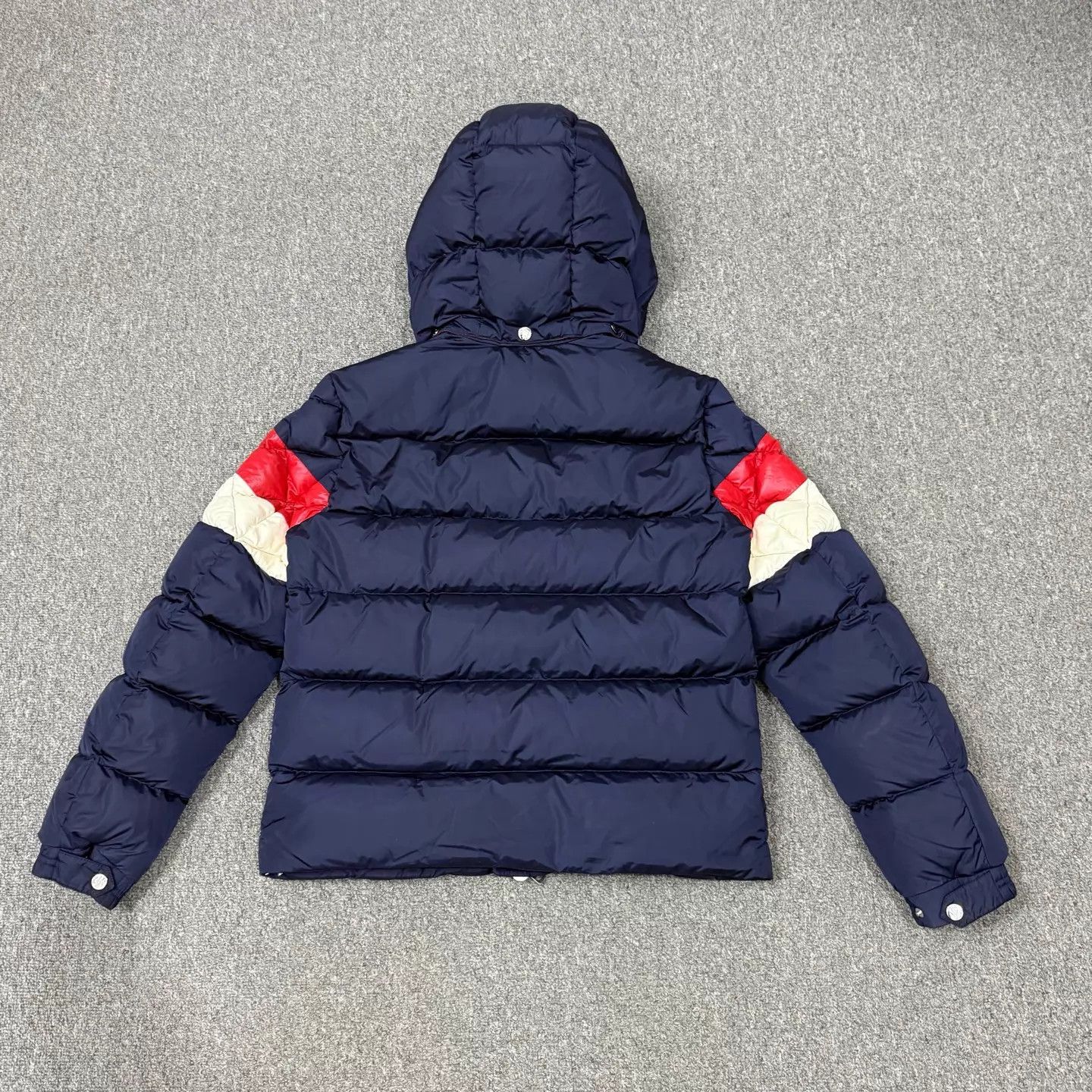Moncler Moncler Janvry color-blocked puffer jacket size 1 99 new Size S / US 4 / IT 40 - 2 Thumbnail