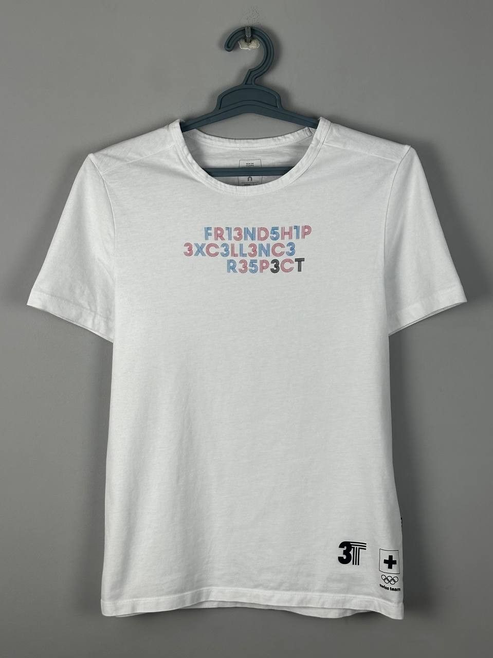 On On Running Sportswear White Marathon T Shirt Size US S / EU 44-46 / 1 - 1 Thumbnail