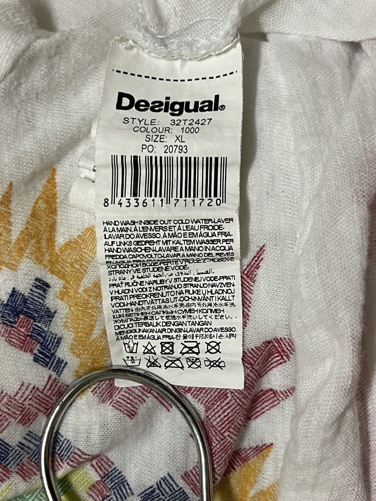 Desigual Desigual Navajo T Shirt Size XL / US 12-14 / IT 48-50 - 15 Thumbnail