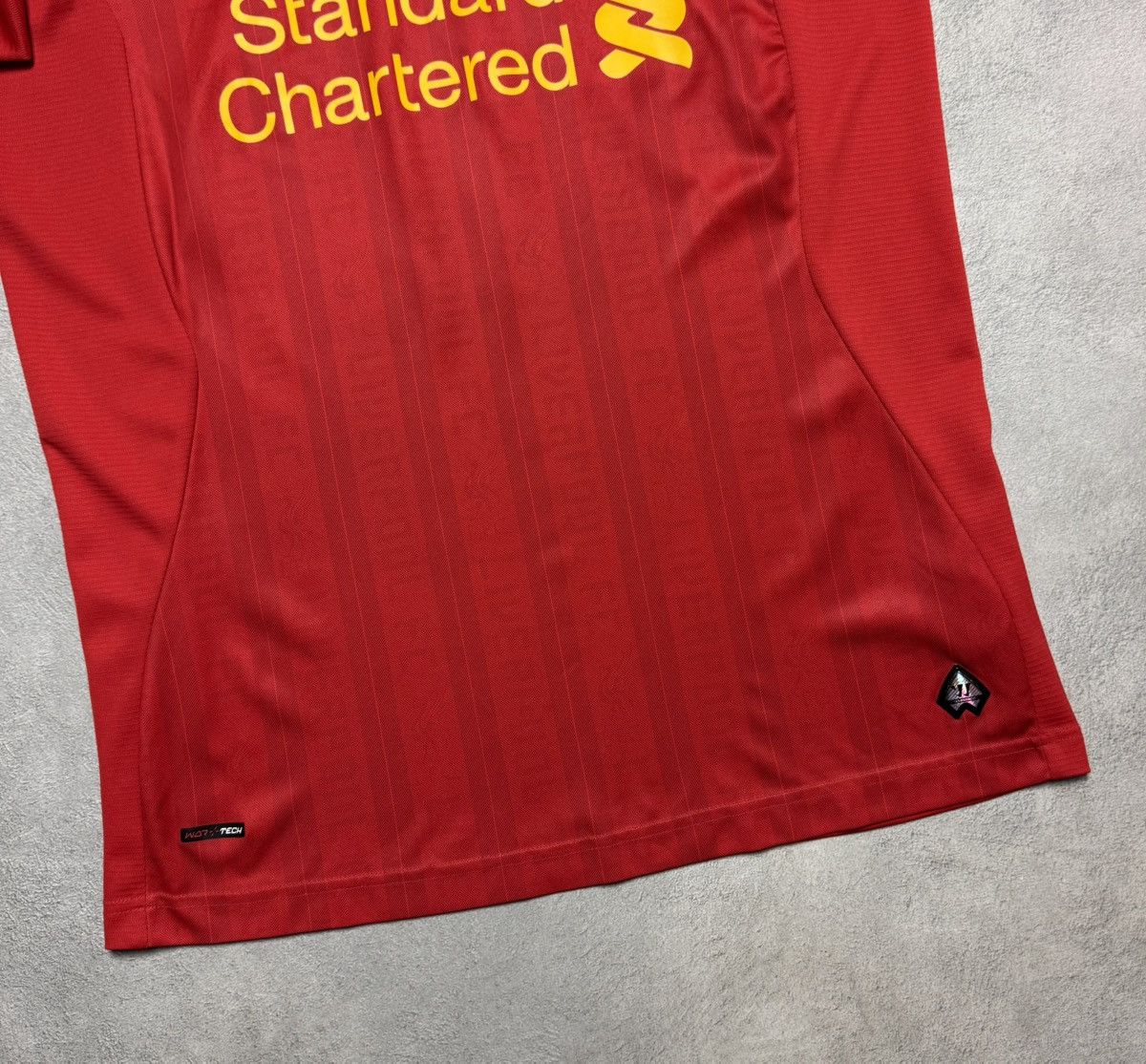 Warrior Liverpool 2013 2014 Home Shirt Soccer Jersey Warrior Size US M / EU 48-50 / 2 - 4 Thumbnail
