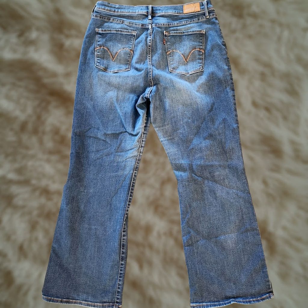 Levi's Levi's Jeans Womens 16 M Blue Perfectly Slimming 512 Bootcut Denim Stretch 33x30 Jeans Size 38" / US 16 / IT 52 - 1 Thumbnail