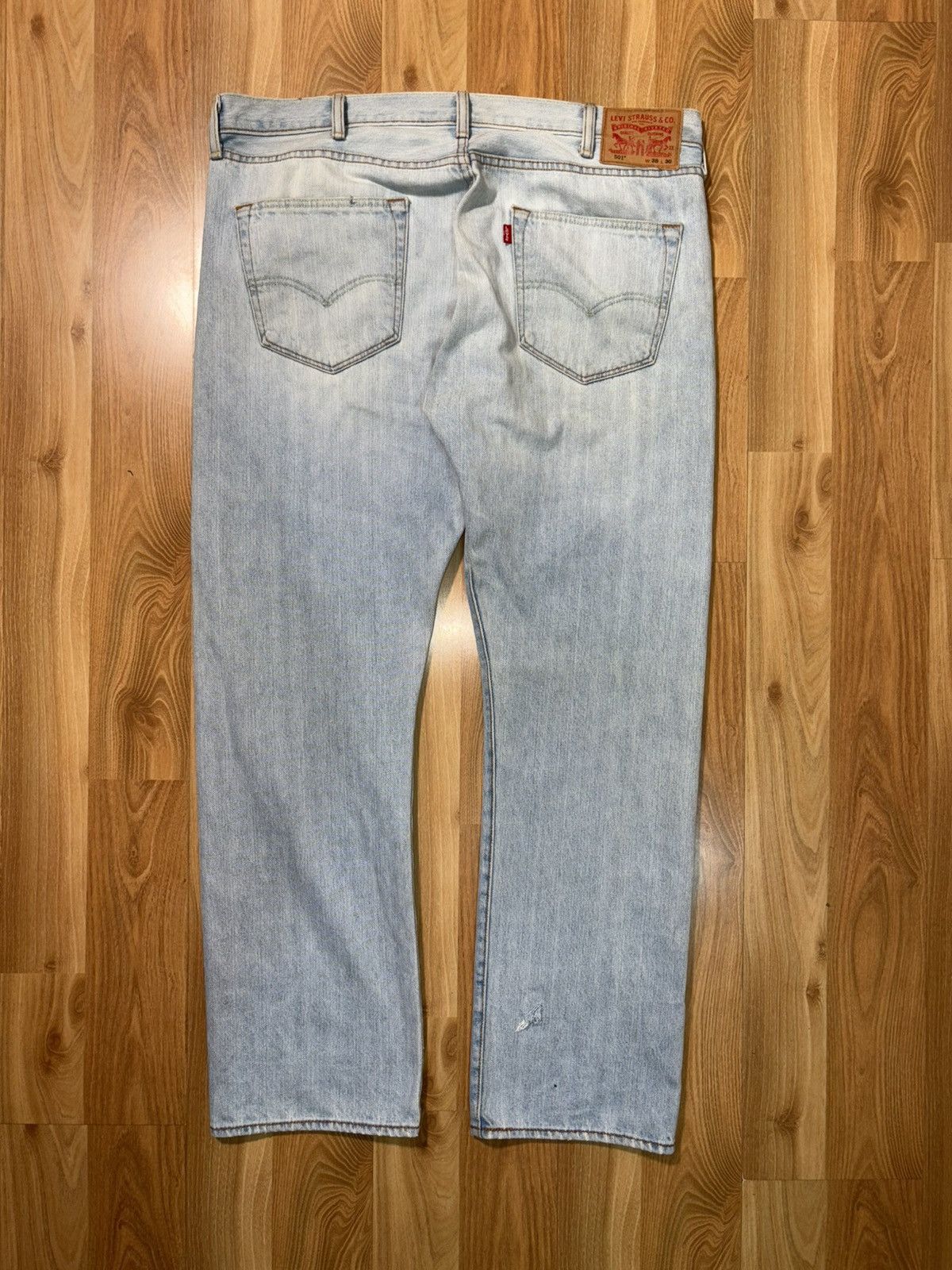 Levi's Vintage Clothing Vintage Levi's 501 Original Button Fly Light WashJeans 38x30 Size US 38 / EU 54 - 2 Thumbnail