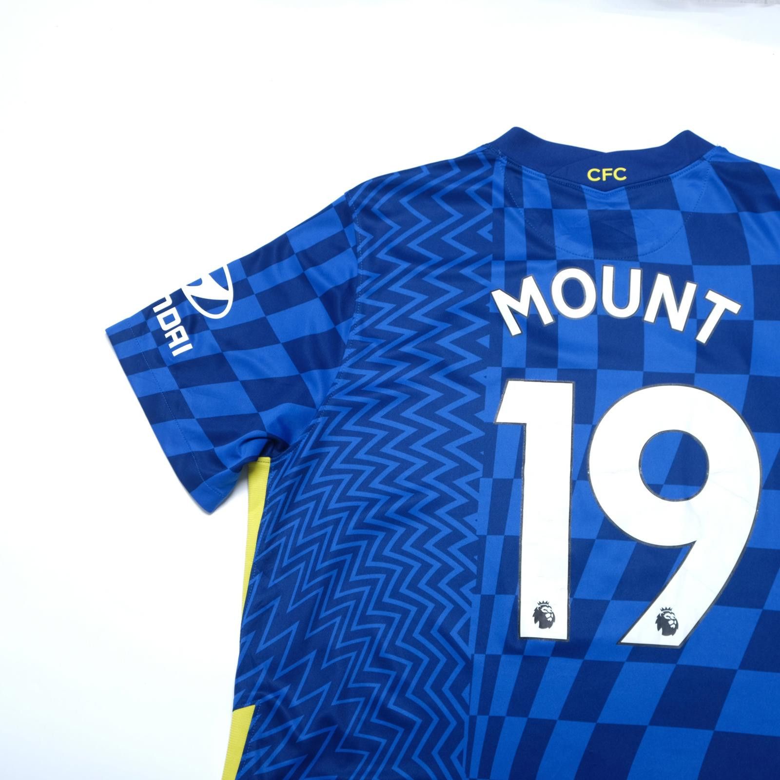 Umbro 2021/22 Chelsea Home Shirt Nike Mount (L) Size US L / EU 52-54 / 3 - 4 Thumbnail
