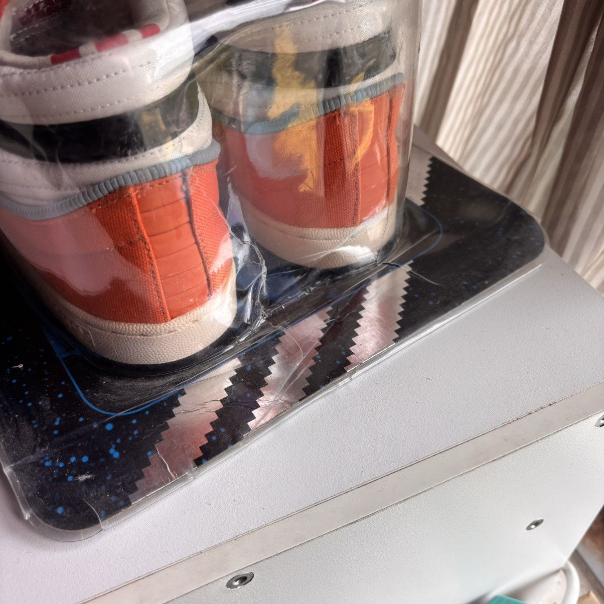 Adidas × Star Wars Adidas x Star Wars Luke Skywalker Orange (2010) Size US 8.5 / EU 41-42 - 16 Thumbnail