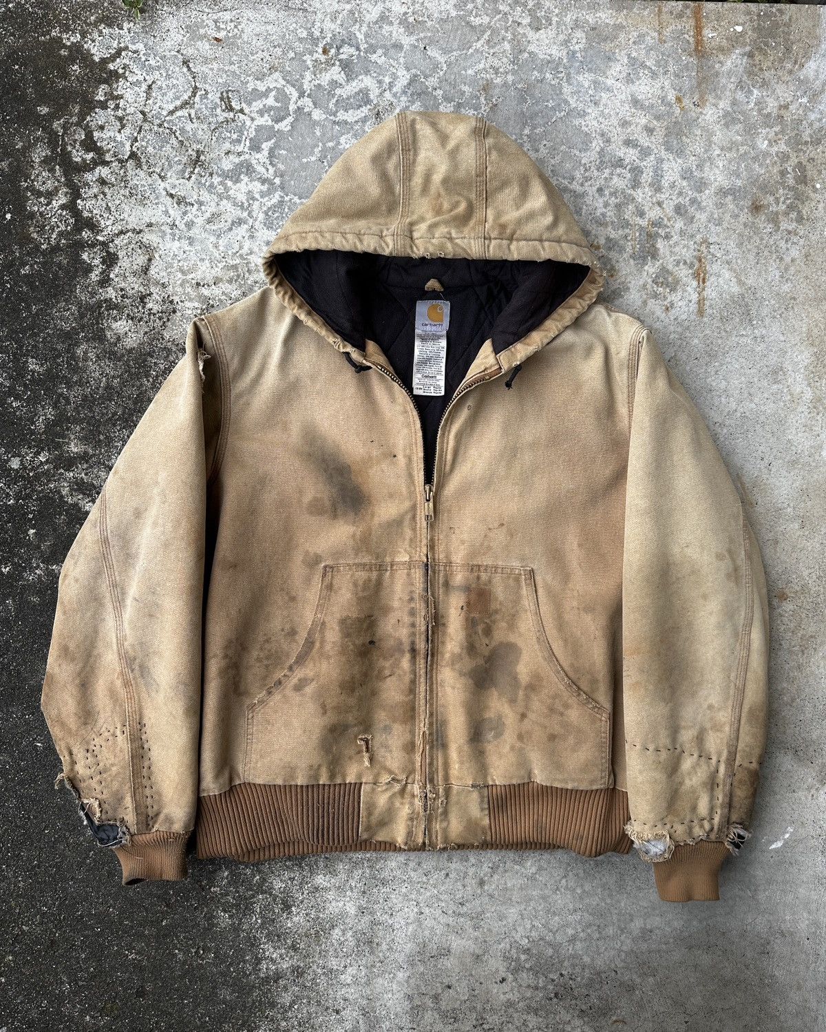 Carhartt Trashed Hooded work Jacket Faded Dirty worn distressed Size US L / EU 52-54 / 3 - 1 Thumbnail