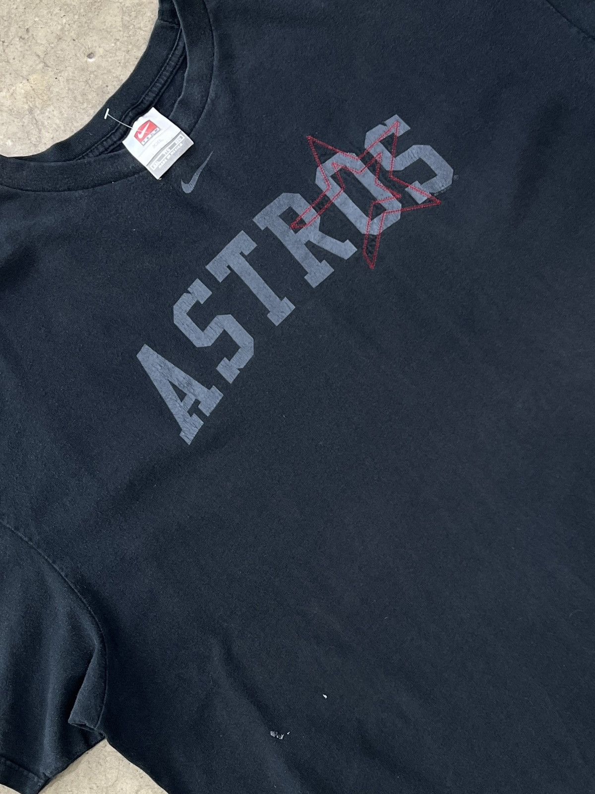 MLB Vintage 2000s Nike MLB Astros Embriodered Logo Tee XXL Size US XXL / EU 58 / 5 - 1 Thumbnail