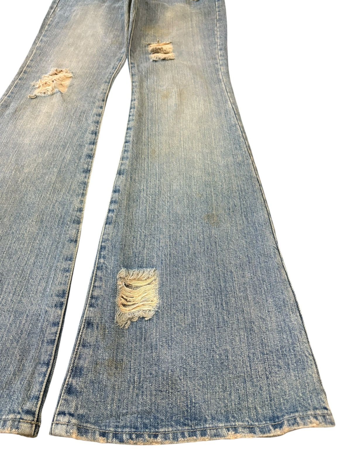 Yasuyuki Ishii Vintage Japanese Brand Mud Wash Distressed Flare Jeans Size 28" / US 6 / IT 42 - 7 Thumbnail