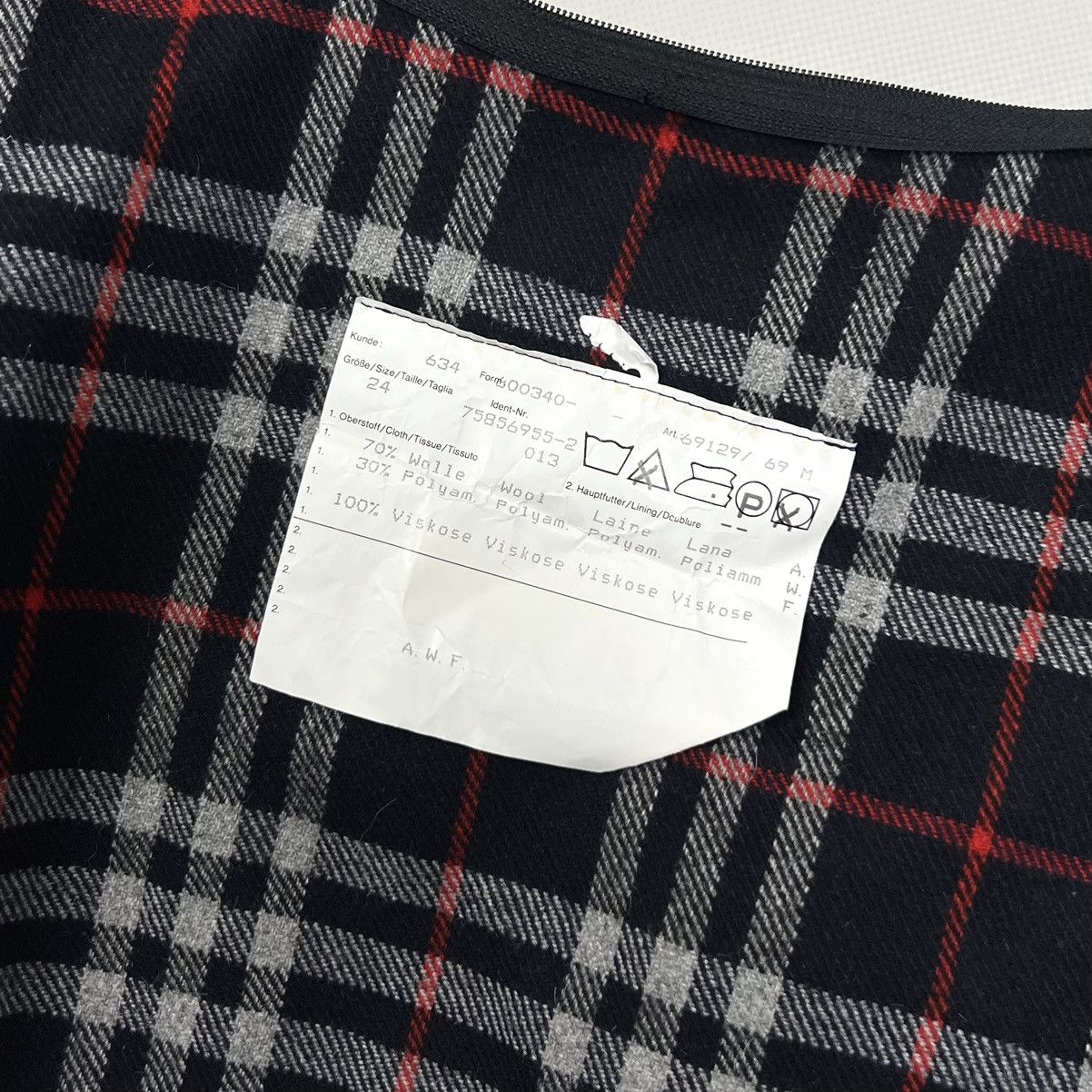 Burberry × Vintage Vintage Auth Men’s BURBERRYS Logo Wool Luxury Coat Jacket Size US M / EU 48-50 / 2 - 17 Thumbnail