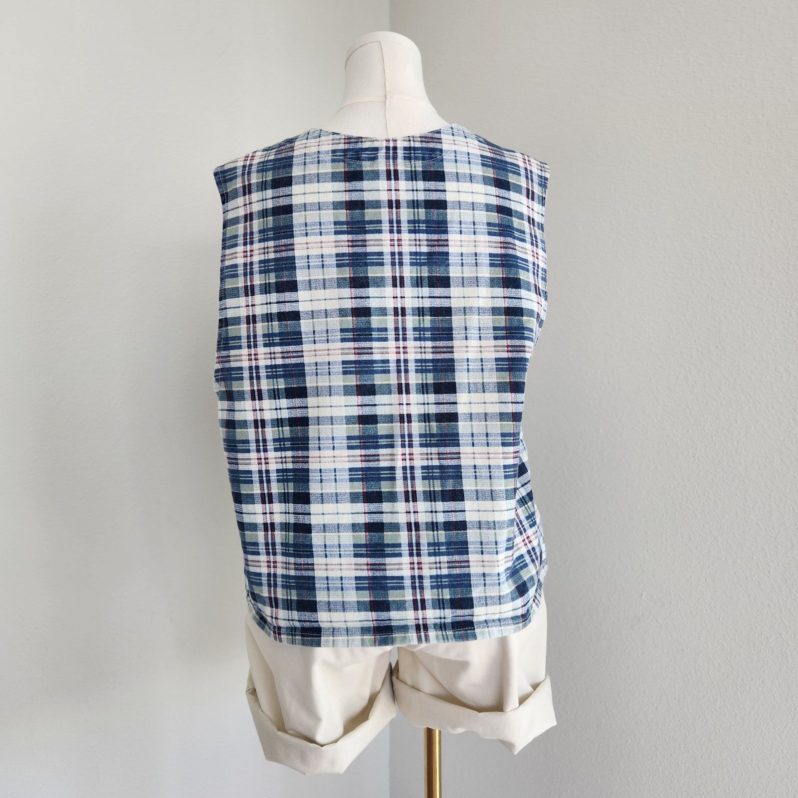 Cherokee 90 Cherokee Red White Blue Plaid Cotton Vest Button L Size L / US 10 / IT 46 - 4 Thumbnail