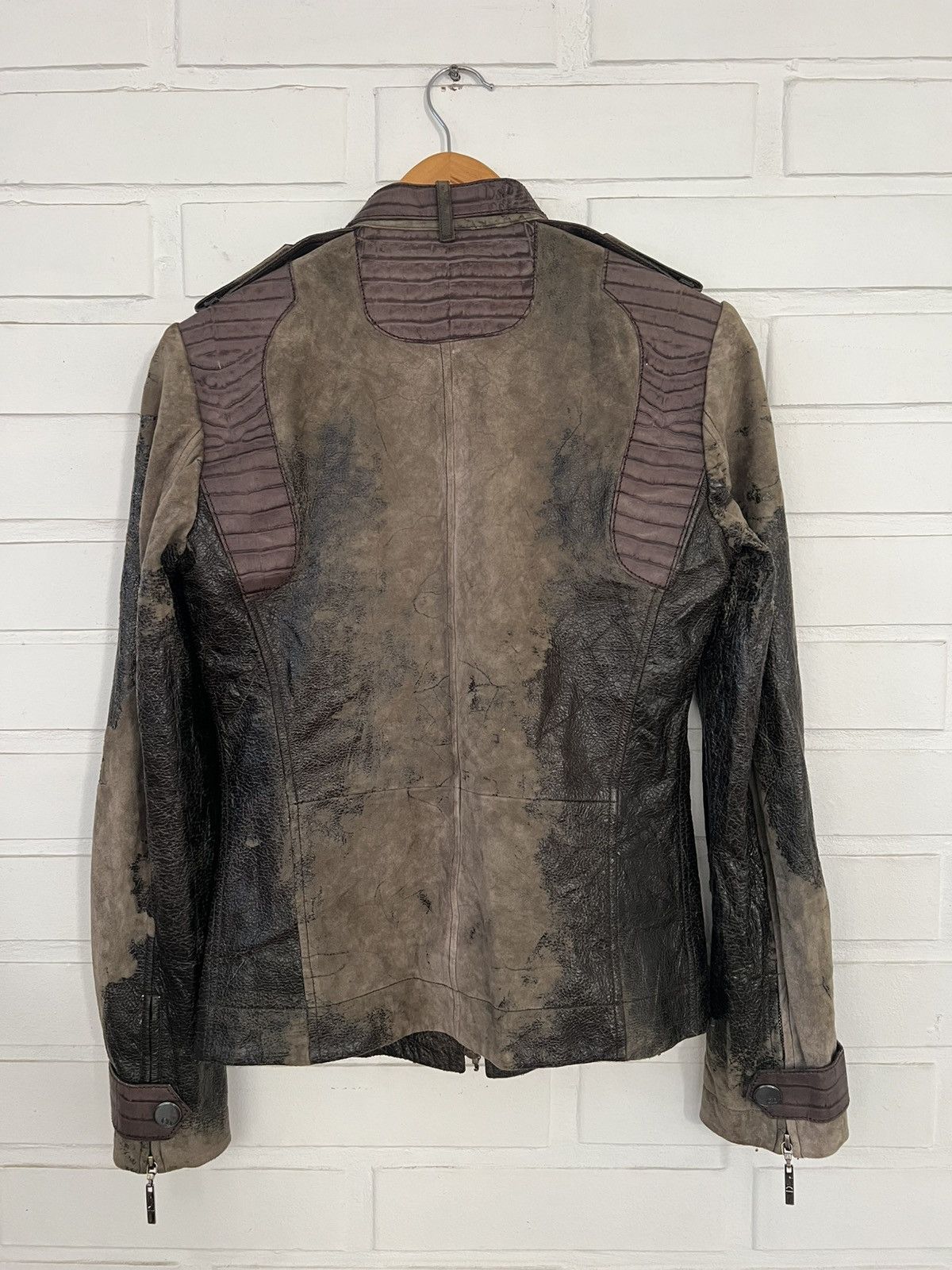 Dior AW06 Dior by John Galliano ‘Croc’ Embossed Leather Jacket Size US S / EU 44-46 / 1 - 4 Thumbnail