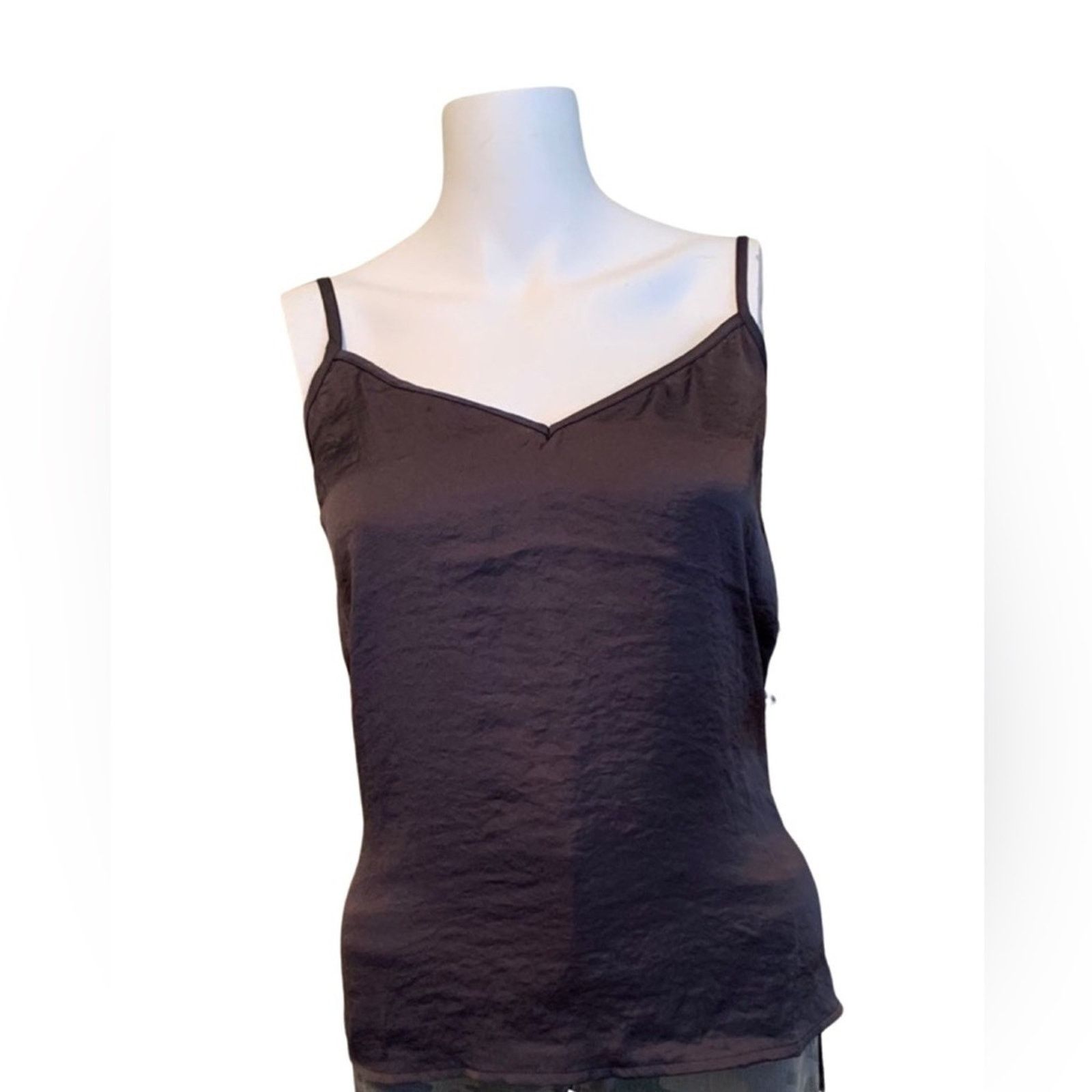 Lucky Brand Lucky Brand Grey Adjustable Strap V Neck Tank Top Size XS Size XS / US 0-2 / IT 36-38 - 3 Thumbnail