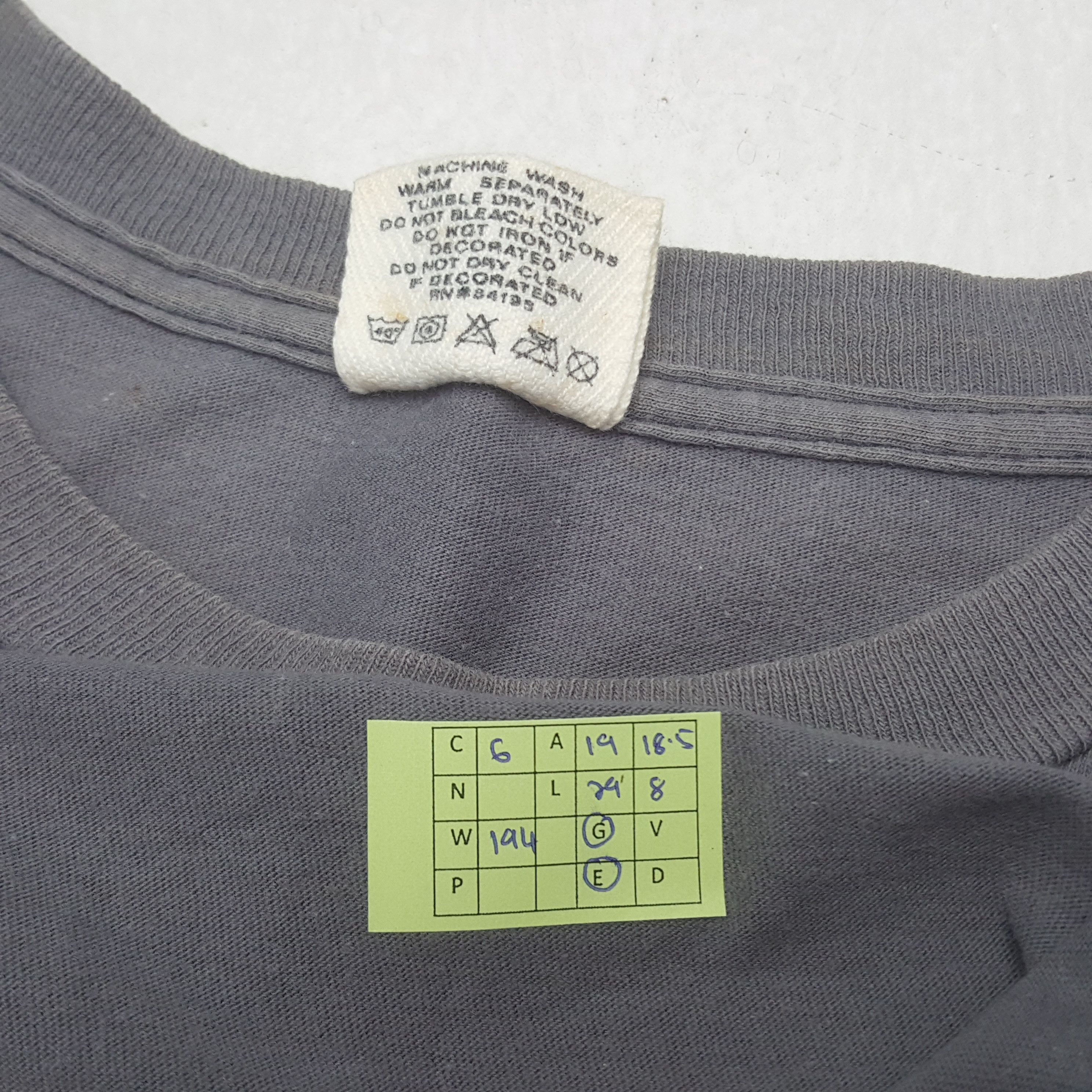 Band Tees Vintage Beck American Singer Songwriter Tshirt RR6 Size US M / EU 48-50 / 2 - 6 Thumbnail