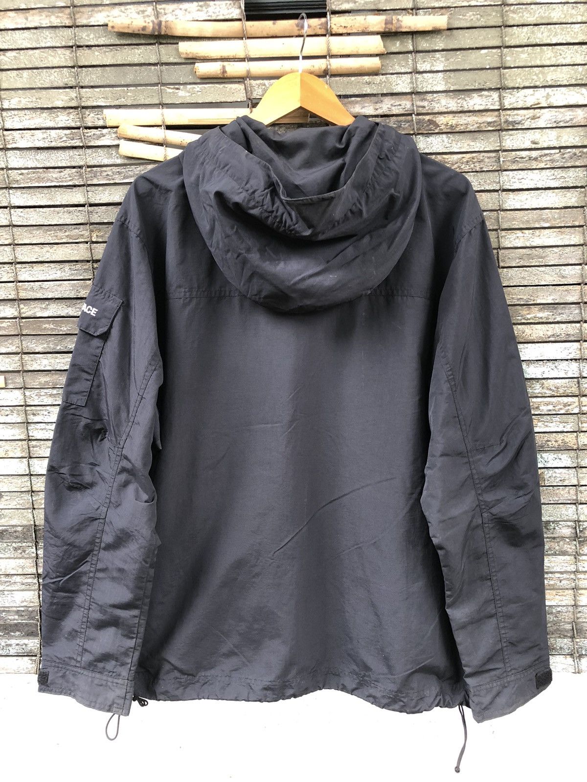 Japanese Brand 🔥🔥The North Face Windbreaker Jacket With Side Pocket Size US M / EU 48-50 / 2 - 19 Thumbnail