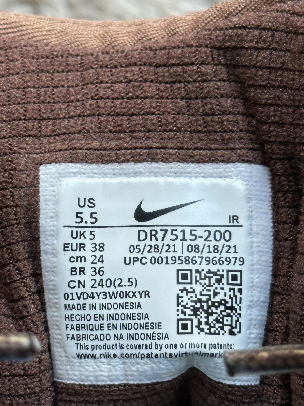 Nike × Travis Scott Nike Air Trainer 1 x Travis Scott Cactus Corporation Wheat Size US 5.5 / EU 38 - 16 Thumbnail