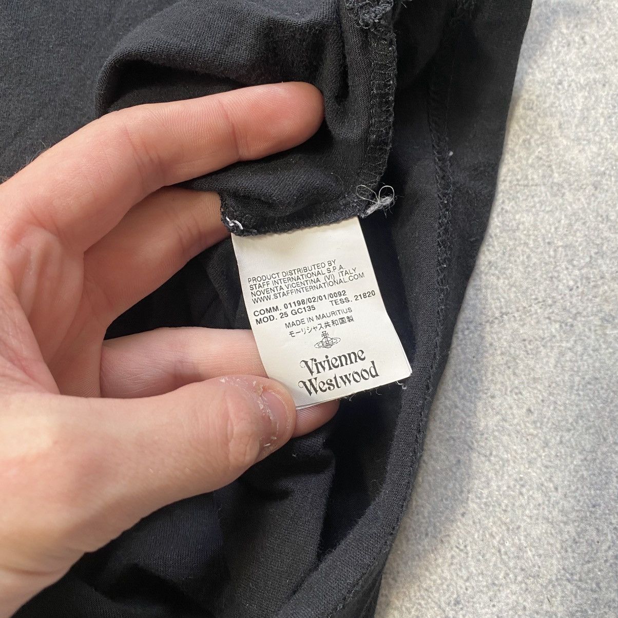 Vivienne Westwood VIVIENNE WESTWOOD T-SHIRT BIG LOGO GRAPHIC DESIGN Size US XL / EU 56 / 4 - 6 Thumbnail