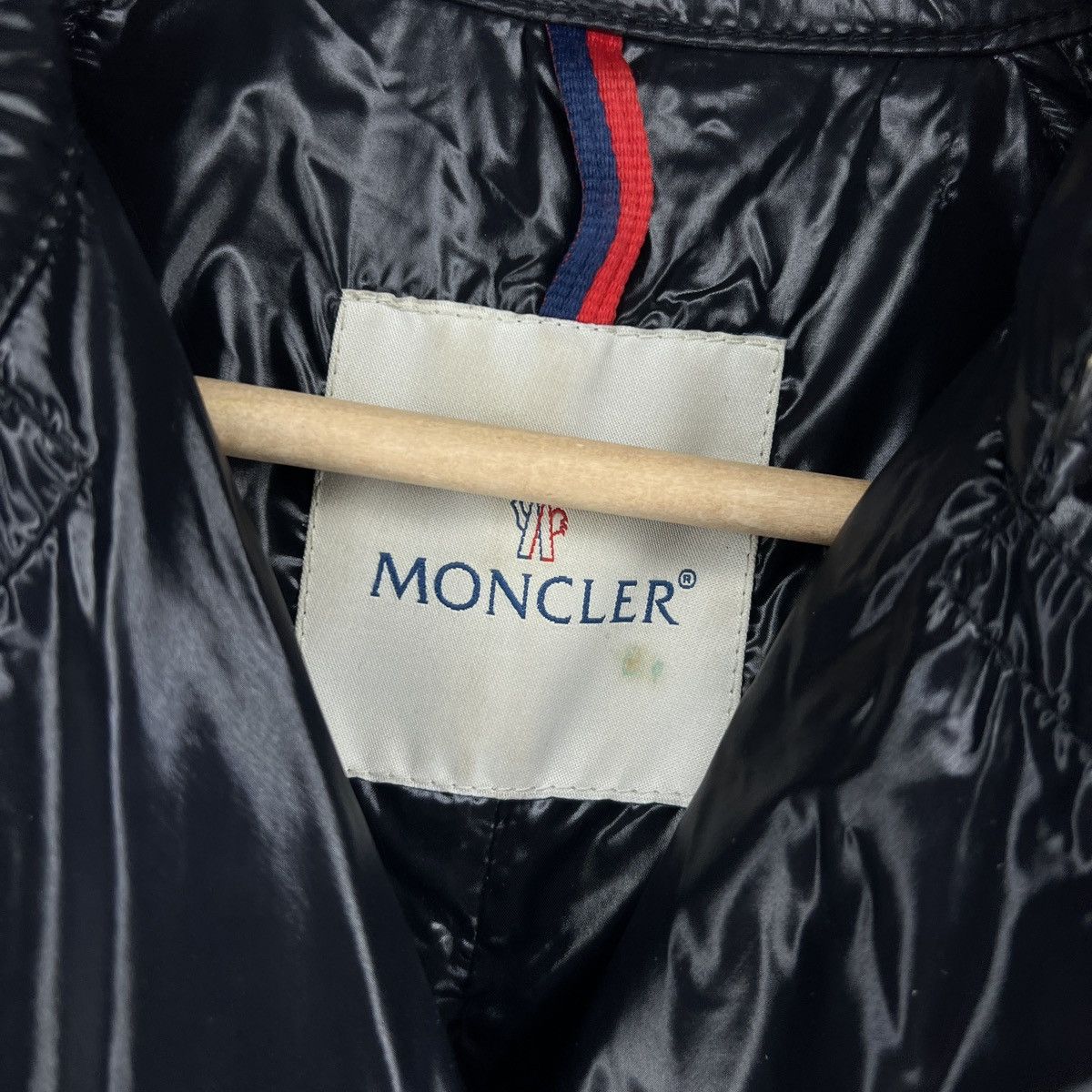 Moncler Moncler Black Shiny Coat Badge Patch Logo Avant Garde Jacket Size S / US 4 / IT 40 - 7 Thumbnail