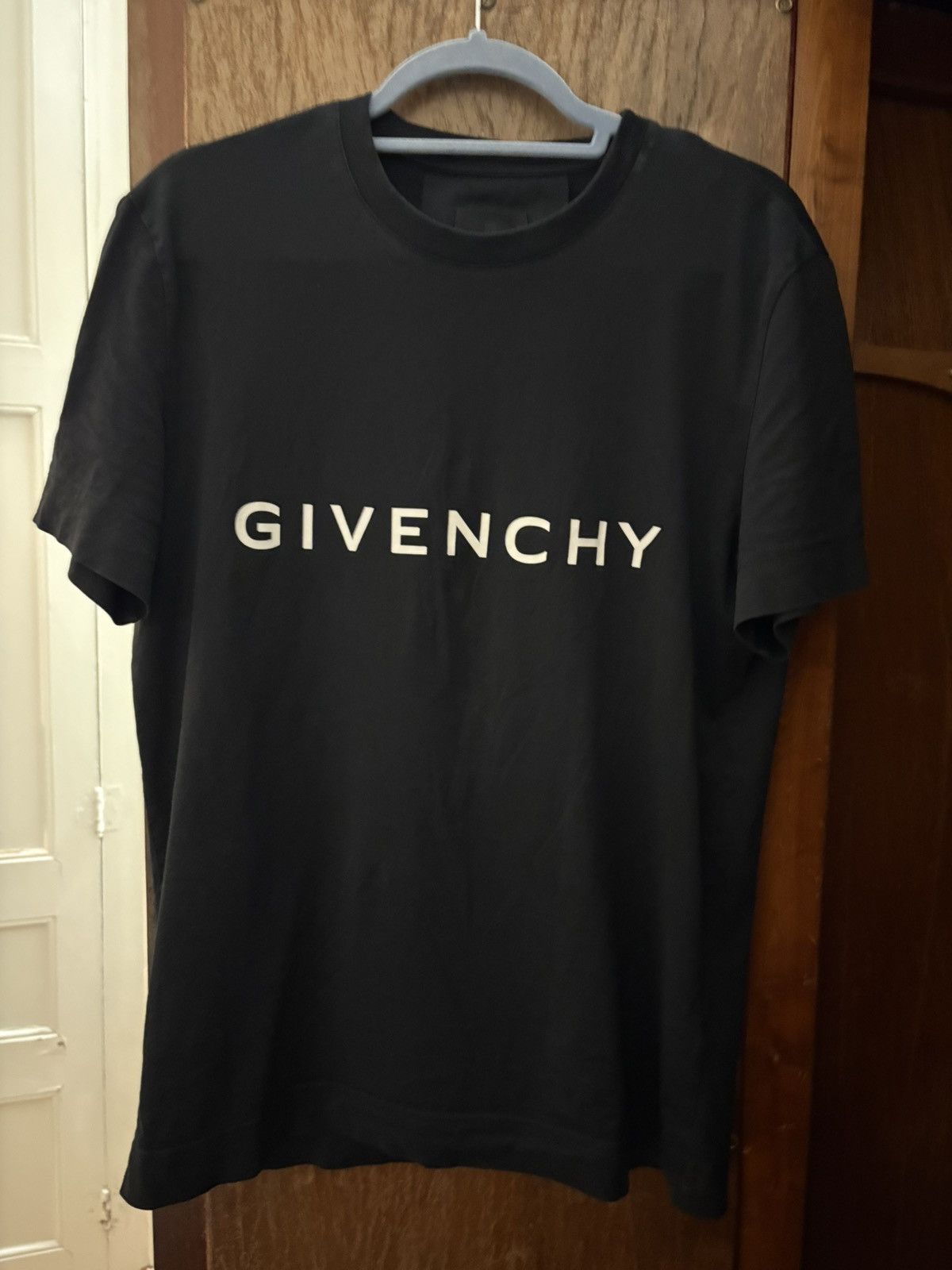 Givenchy Givenchy Classic Printed Logo Tee Size US M / EU 48-50 / 2 - 1 Thumbnail