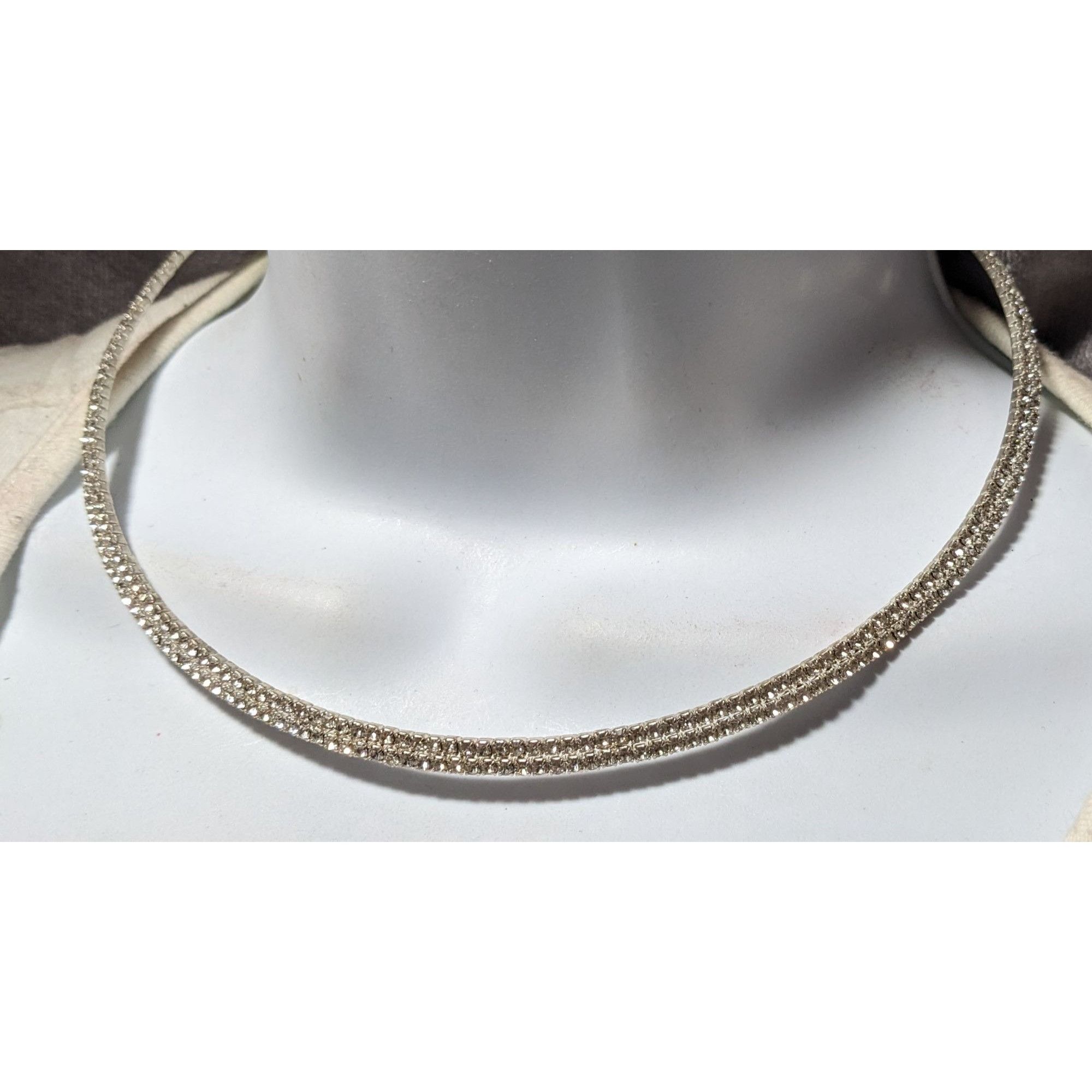 Other Claire's Y2K Silver Rhinestone Collar Necklace Size ONE SIZE - 8 Thumbnail