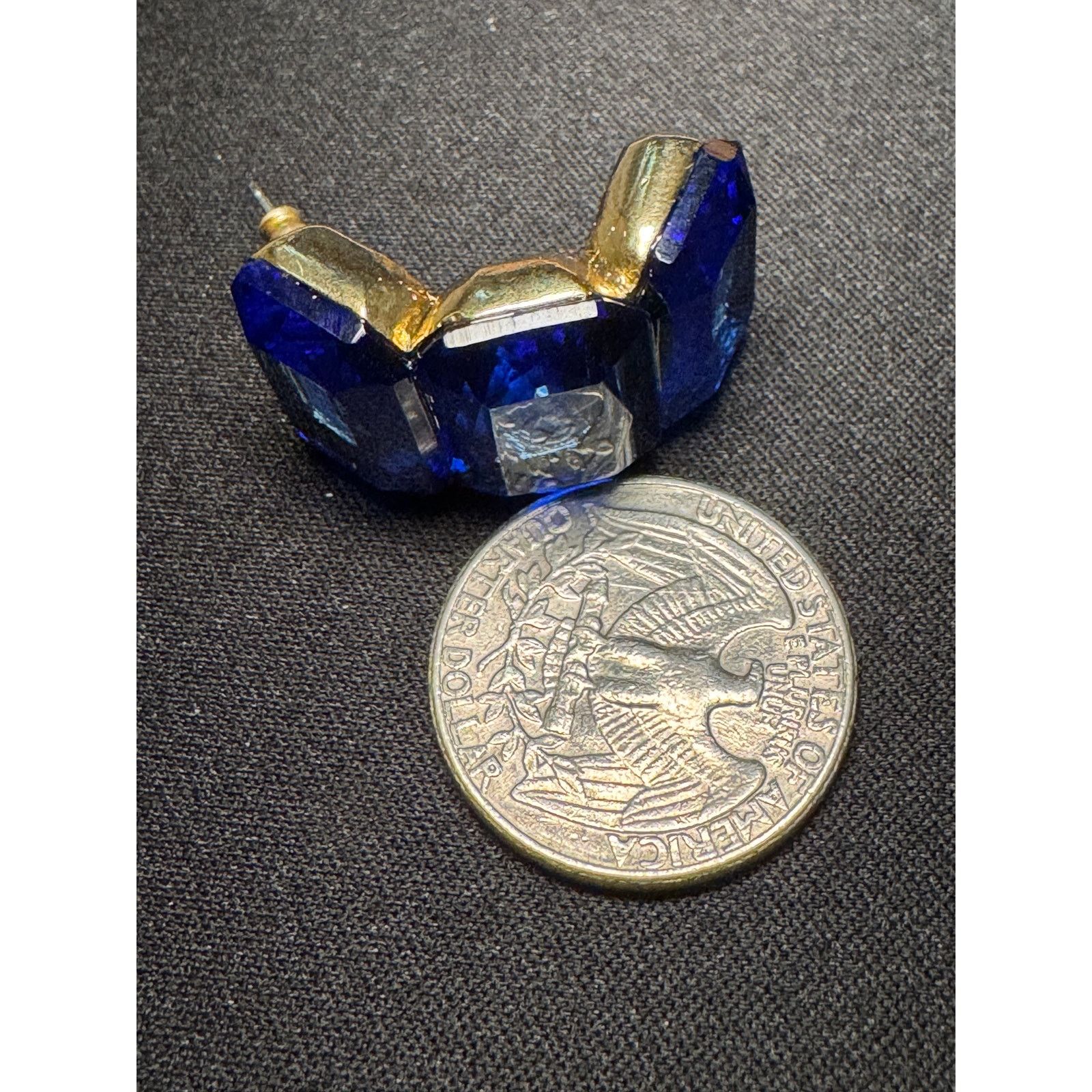 Oscar De La Renta Oscar De La Renta Deep Blue Half Hoop Earrings Size ONE SIZE - 8 Thumbnail