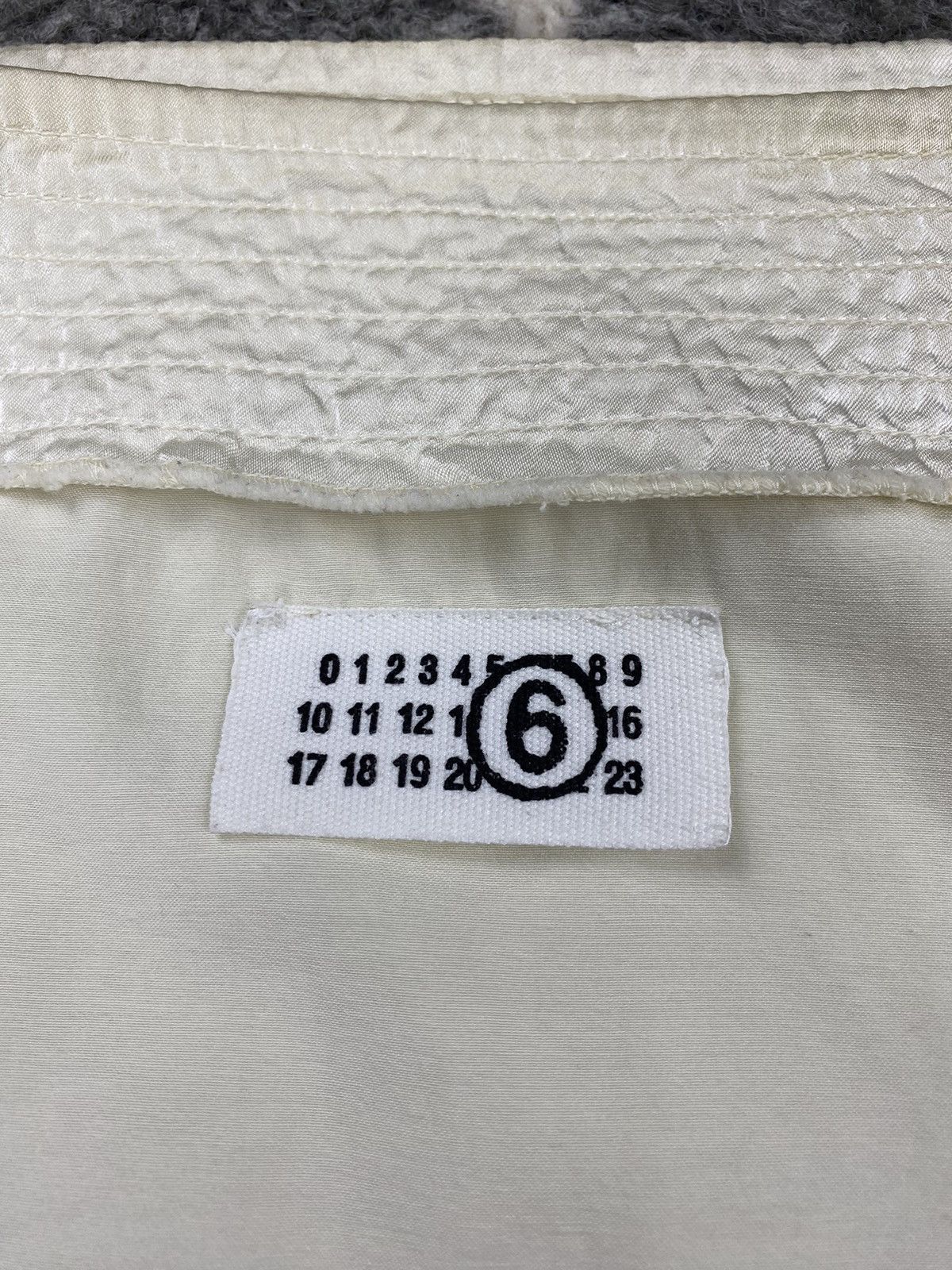 Maison Margiela Vintage 2000’s Maison Margiela MM6 Rayon Skirt Size 28" / US 6 / IT 42 - 8 Thumbnail