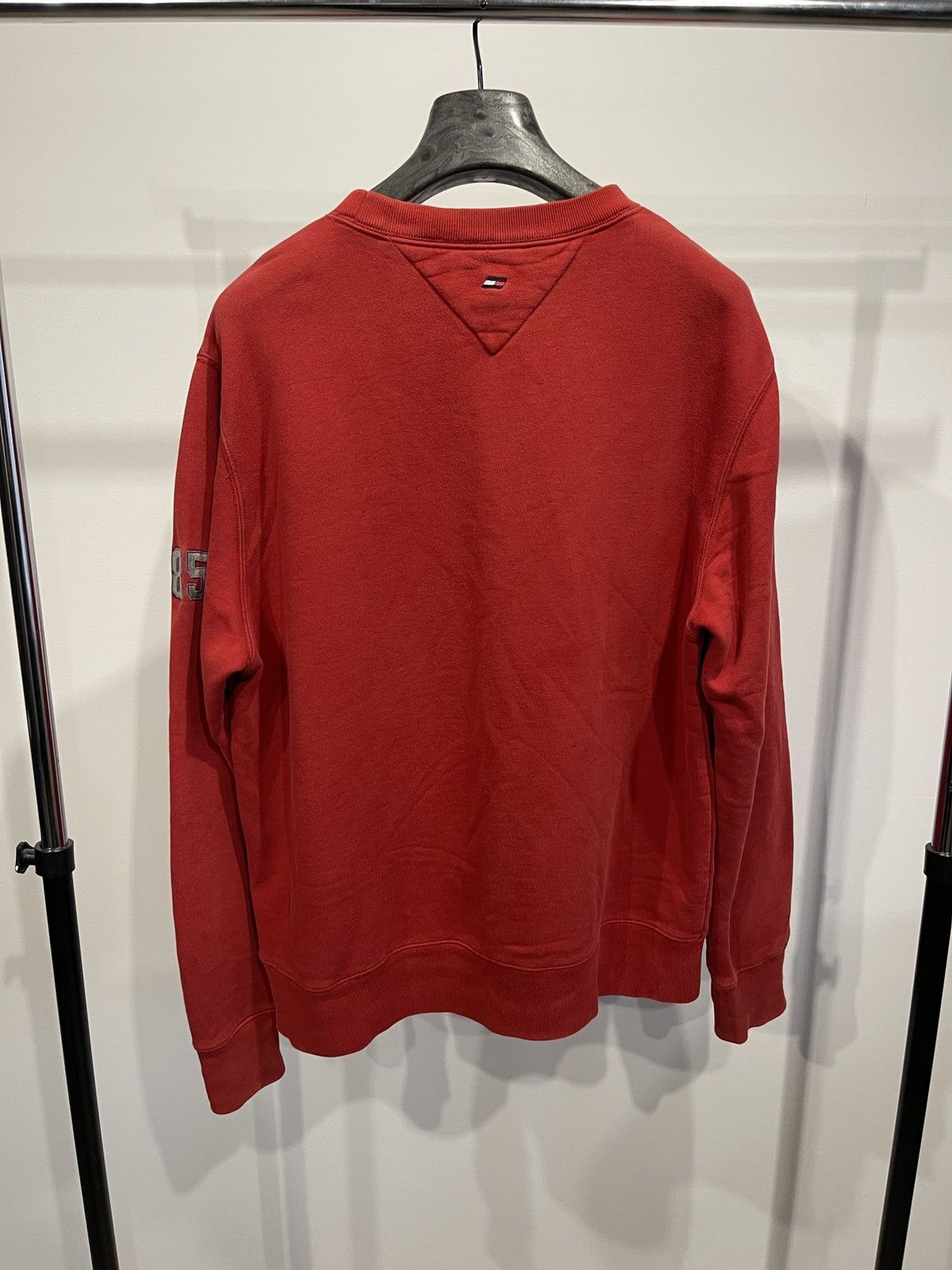 Tommy Hilfiger Tommy Hilfiger Vintage Sweatshirt Mens Red Cotton 85 L Size US L / EU 52-54 / 3 - 6 Thumbnail