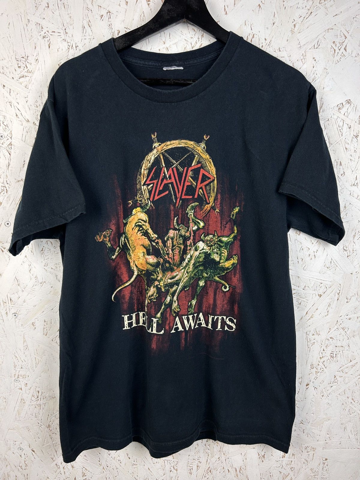 Band Tees Vintage Slayer Hell Awaits Metal Band Short Sleeve T-Shirt Size US L / EU 52-54 / 3 - 1 Thumbnail