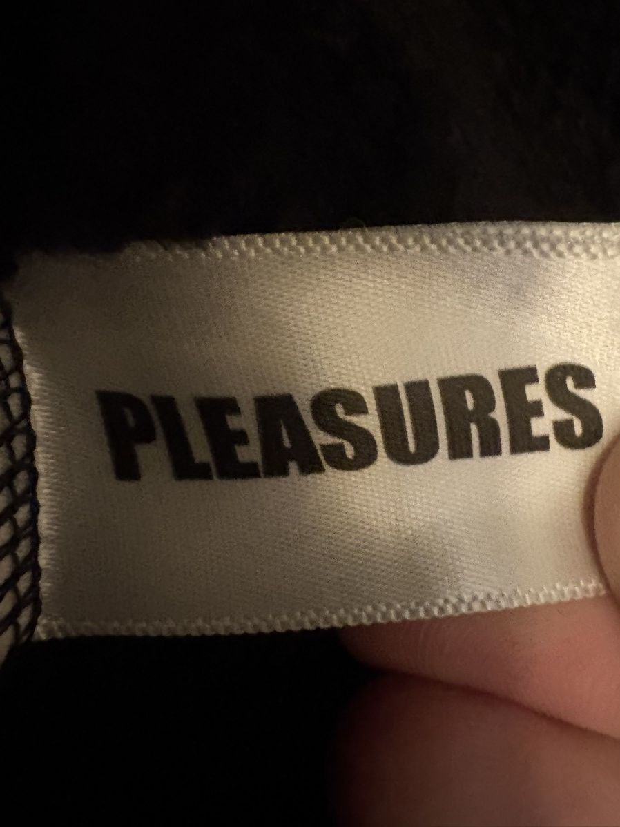 Pleasures Pleasures strawberry hoodie Size US S / EU 44-46 / 1 - 5 Thumbnail