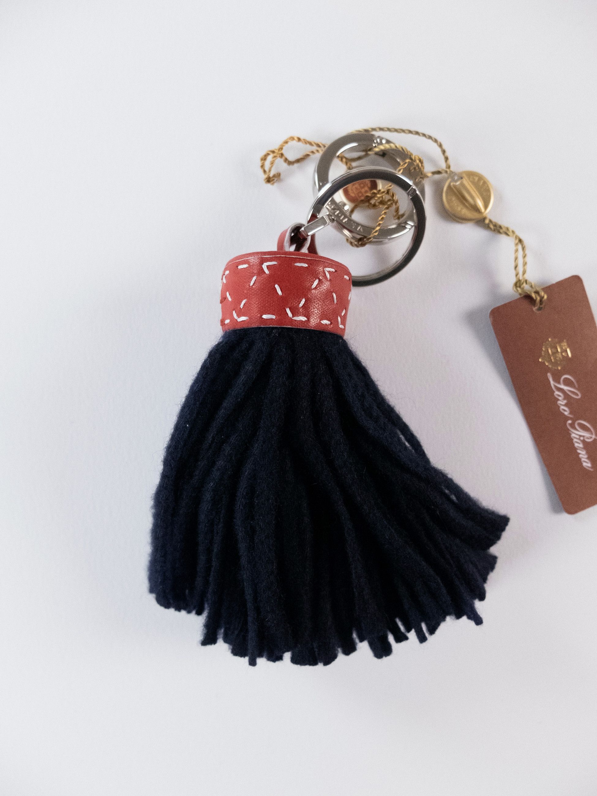 Loro Piana LORO PIANA red & navy blue cashmere tasseled keyring / charm Size ONE SIZE - 2 Thumbnail