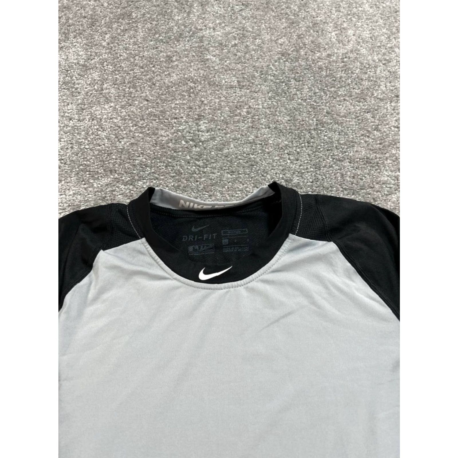 Nike Nike Pro Shirt Mens L Gray Black Dri-Fit Training Pullover Nike Pro Nike Shirt Mens L Gray Black Dri-Fit Training Pullover Size US L / EU 52-54 / 3 - 2 Thumbnail
