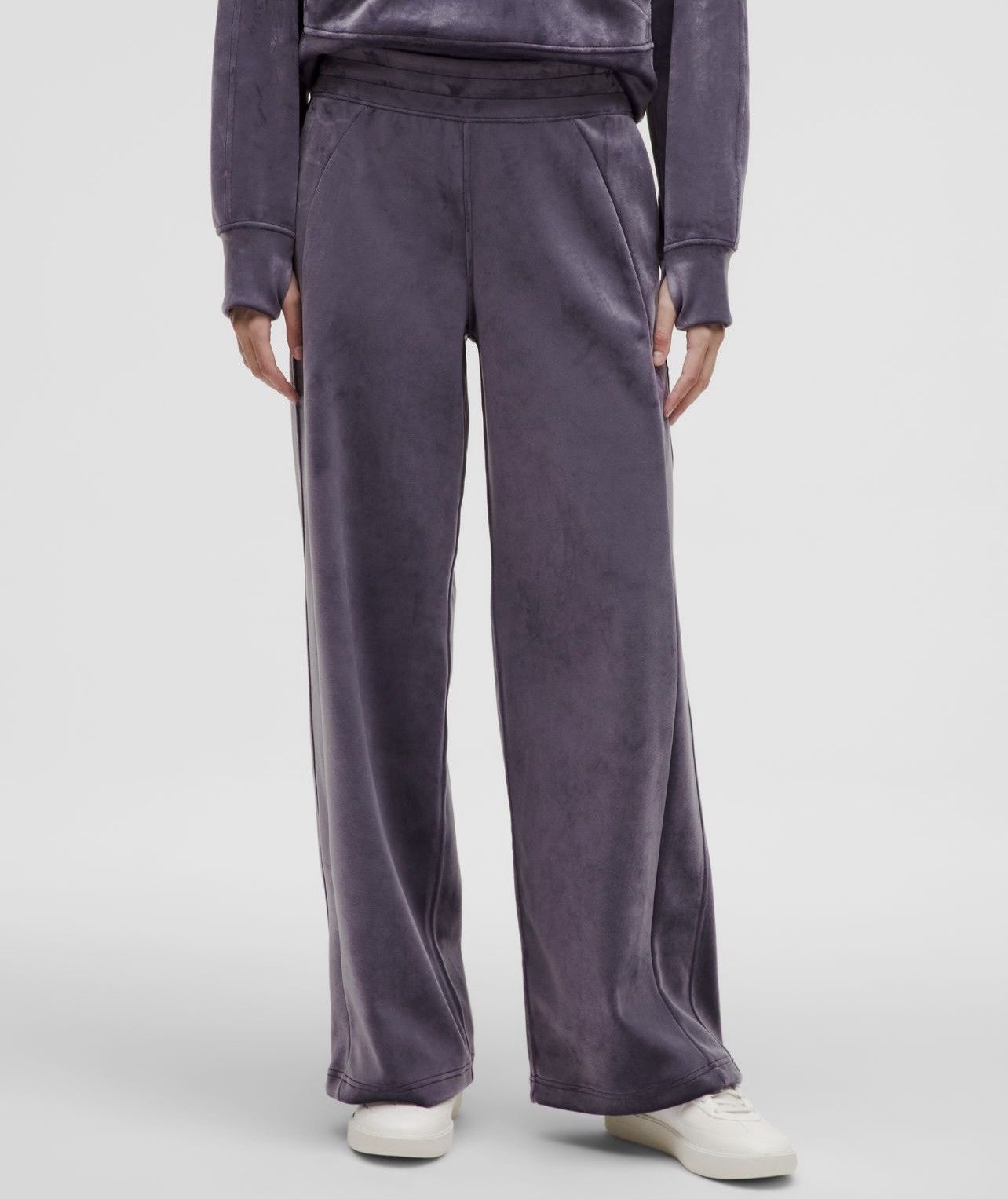 Lululemon Scuba Mid-Rise wide leg Pant velvet color in NFSL night fall Size 32" / US 10 / IT 46 - 1 Thumbnail