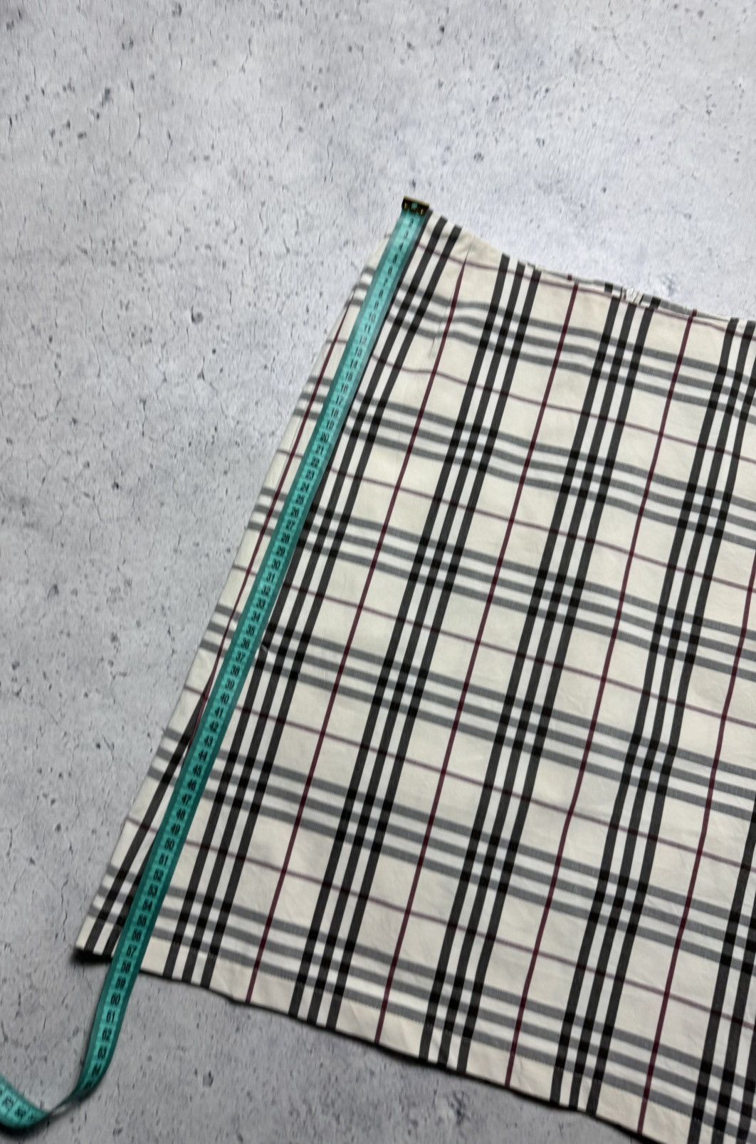 Burberry Burberry London Nova Check Monogram Women’s Skirt Luxury Size 28" / US 6 / IT 42 - 5 Thumbnail