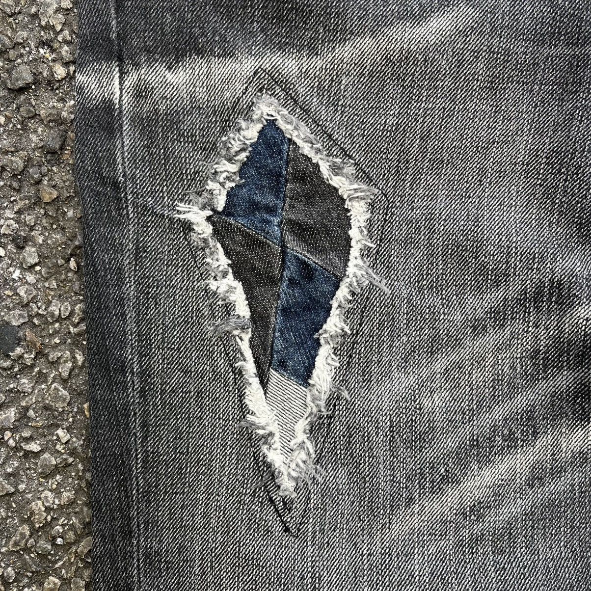 Hysteric Glamour NICOLE CLUB FOR MEN Distressed Jeans Punk Styled Patch Denim Size US 32 / EU 48 - 4 Thumbnail