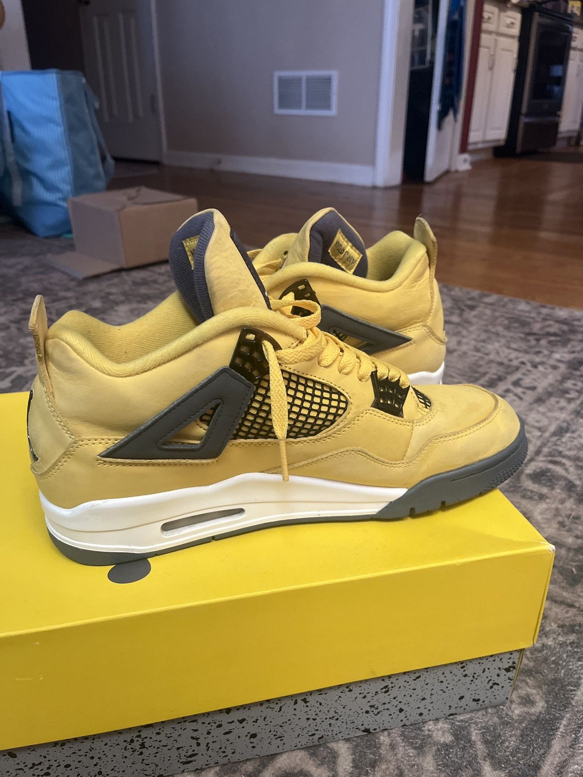 Jordan Brand Lightning jordan 4 Size US 11.5 / EU 44-45 - 2 Thumbnail