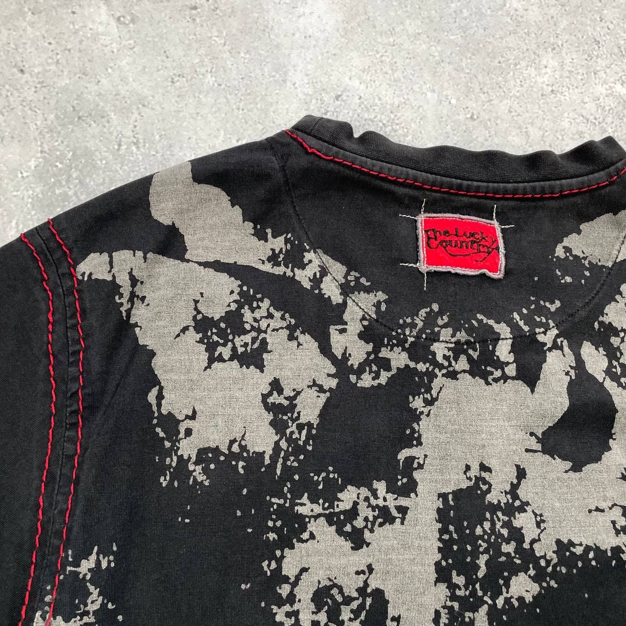 Coogi Vintage Coogi The Lucky Country Y2K T Shirt Black/ Red L Size US L / EU 52-54 / 3 - 22 Thumbnail