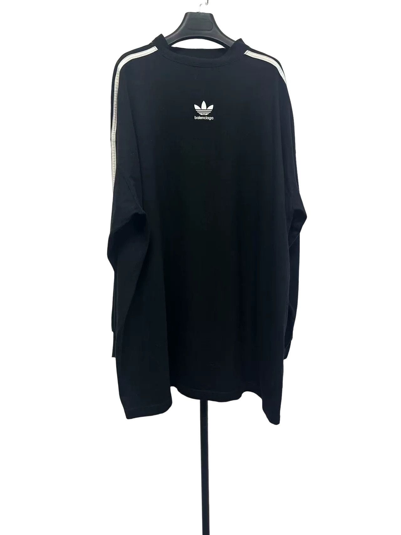 Balenciaga Balenciaga x Adidas Logo Long Sleeve T-Shirt 2 Size US M / EU 48-50 / 2 - 1 Thumbnail