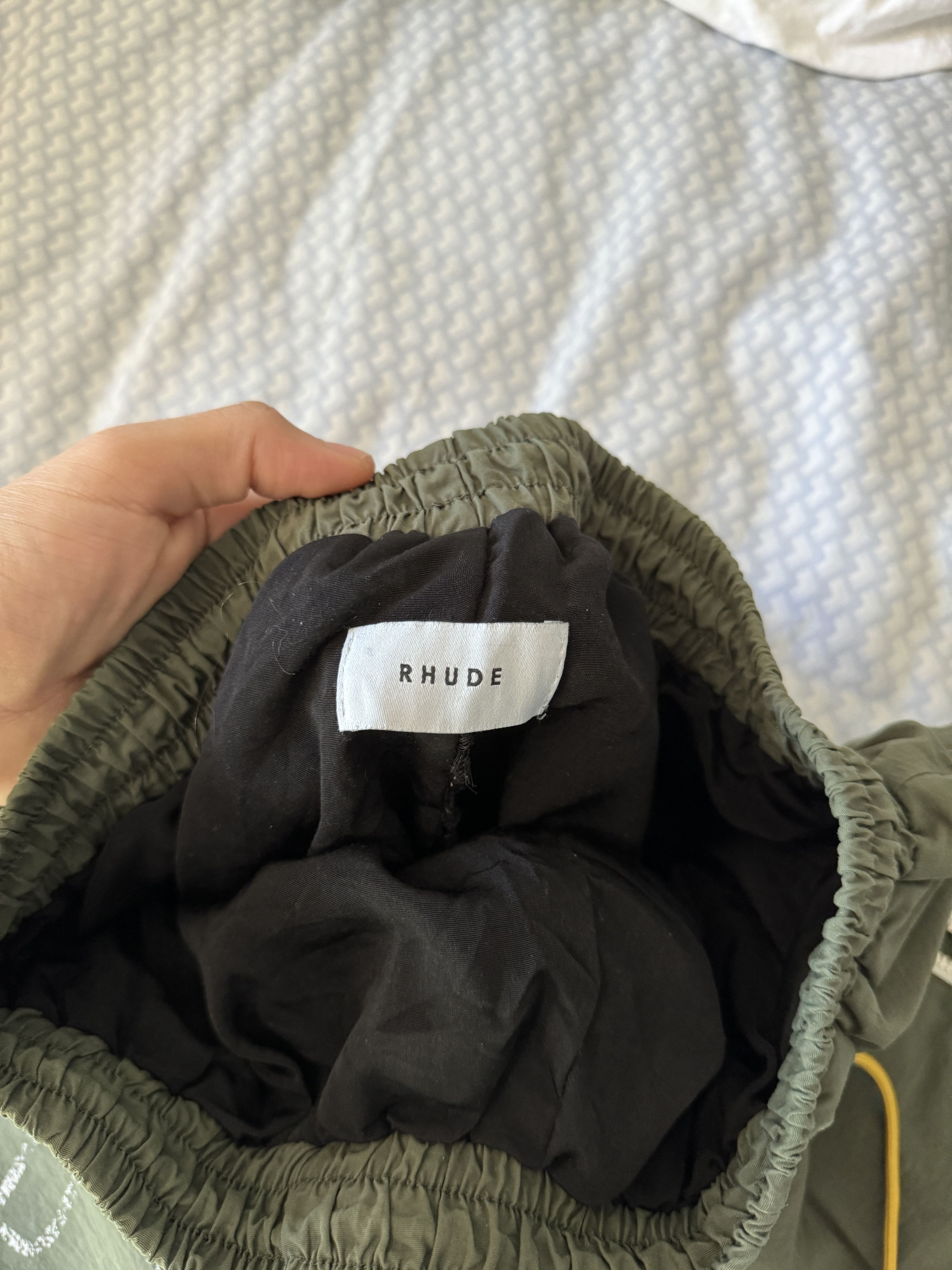 Rhude RHUDE Green Shorts (USED) Size US 36 / EU 52 - 4 Thumbnail