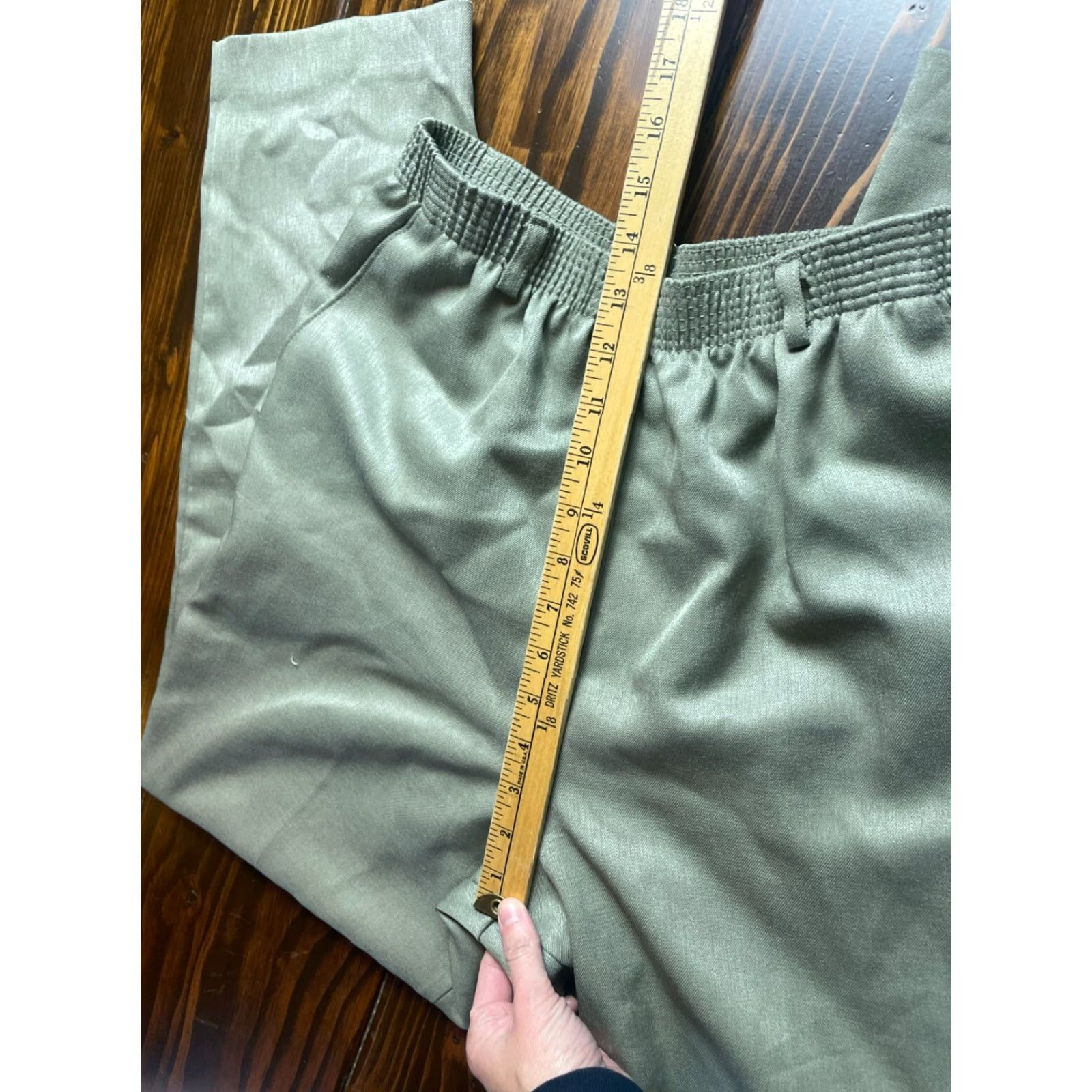 Vintage **TanJay Women's Size 10 Greenish Tan Pleated Pull-On Pants** User: **Greenish Tan TanJay Women's Size 10 Pull-On Pants** Size 26" / US 2 / IT 38 - 4 Thumbnail