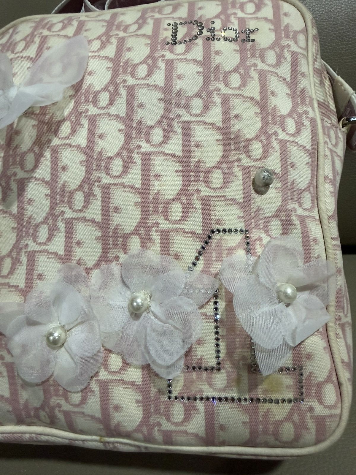 Dior Authentic Christian Dior Trotter Flower Applique Bag Size ONE SIZE - 4 Thumbnail